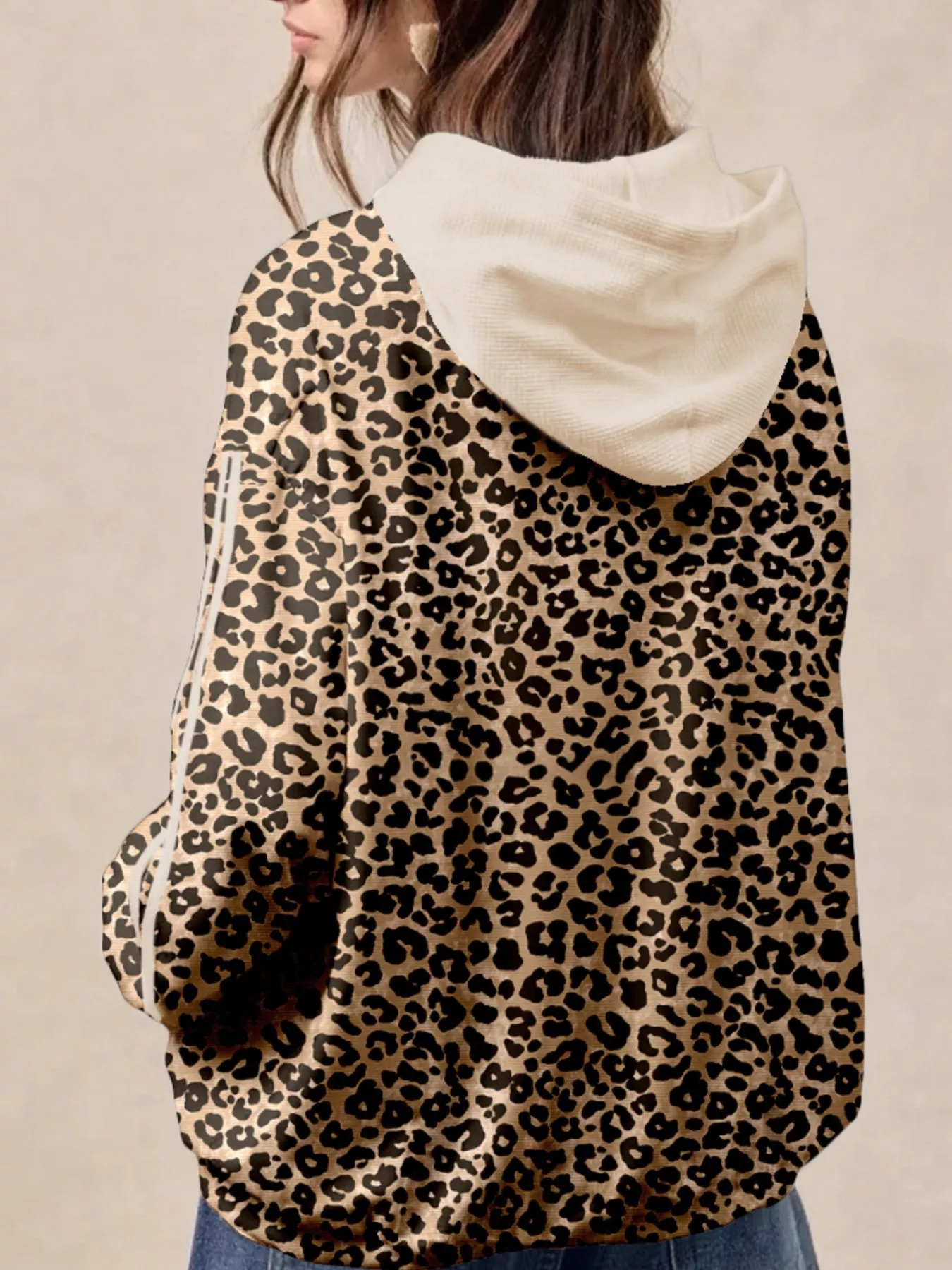 Leopard Print Long Sleeve Hoodie with Pocket - Image 2