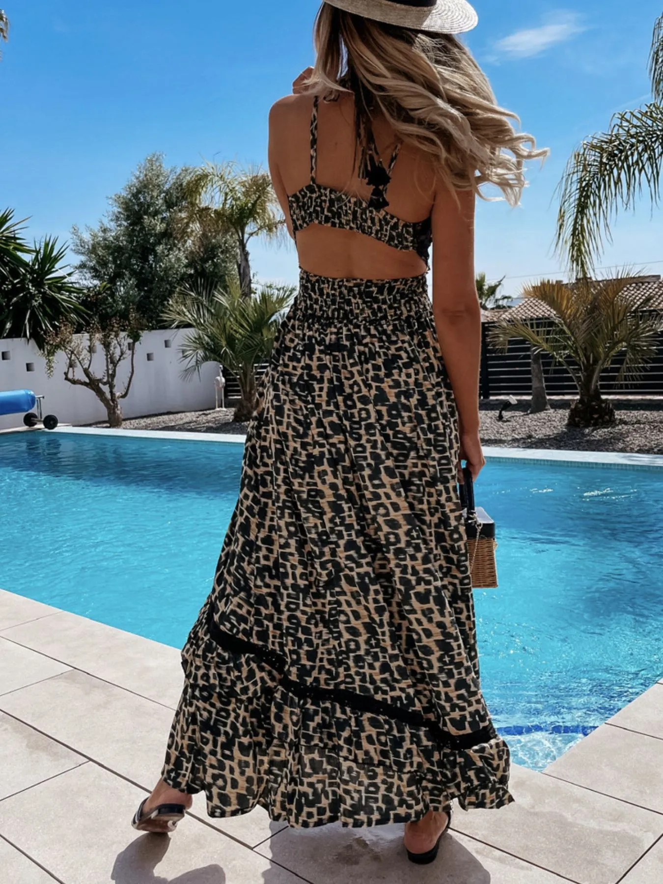 Leopard Print Sleeveless Maxi Dress with Lace Trim - Image 7