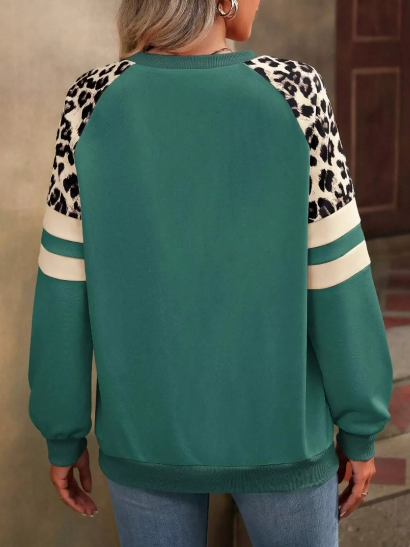 Leopard Round Neck Raglan Sleeve Sweatshirt - Image 35