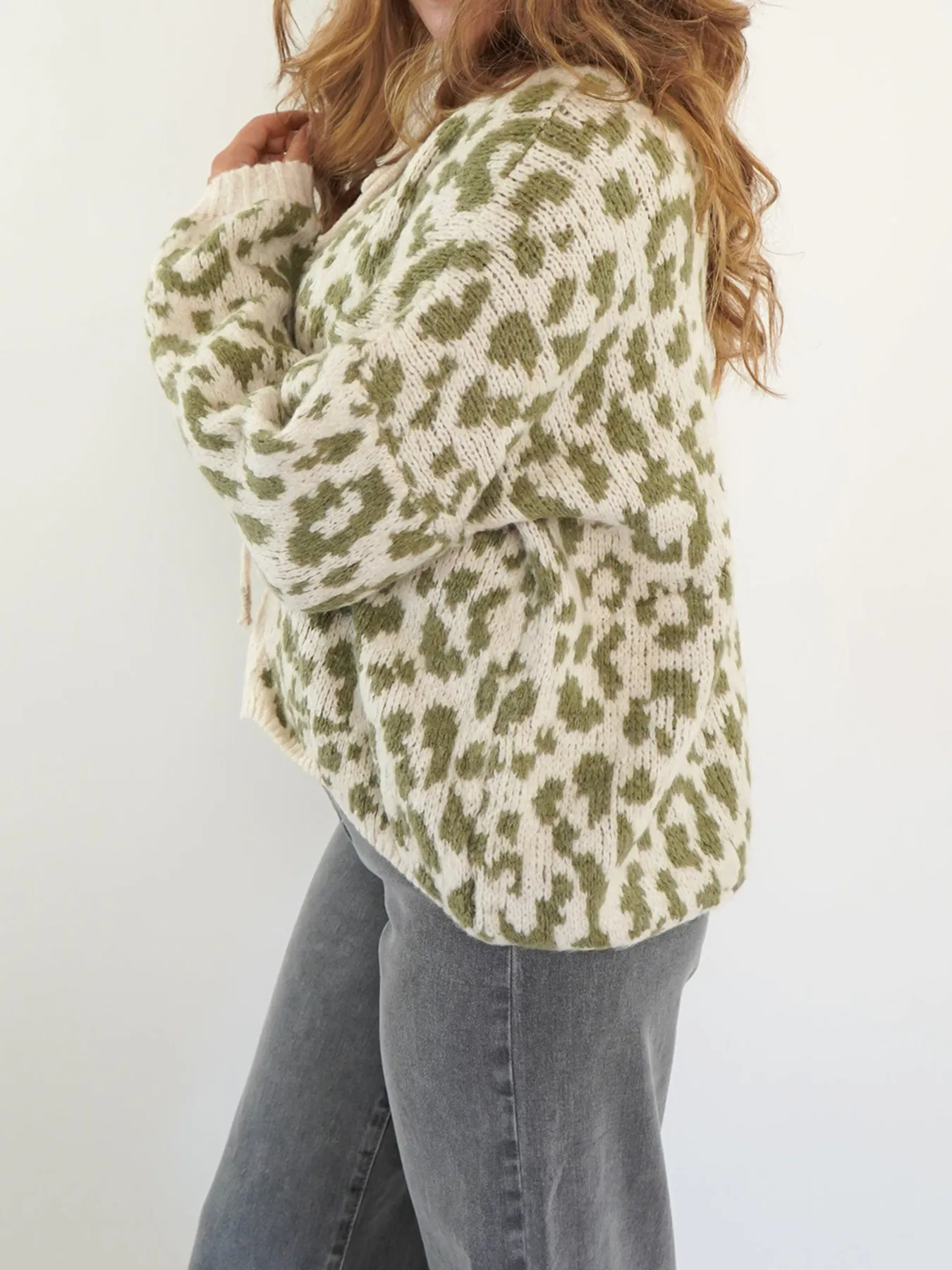 Leopard Tie Front Cardigan - Image 10