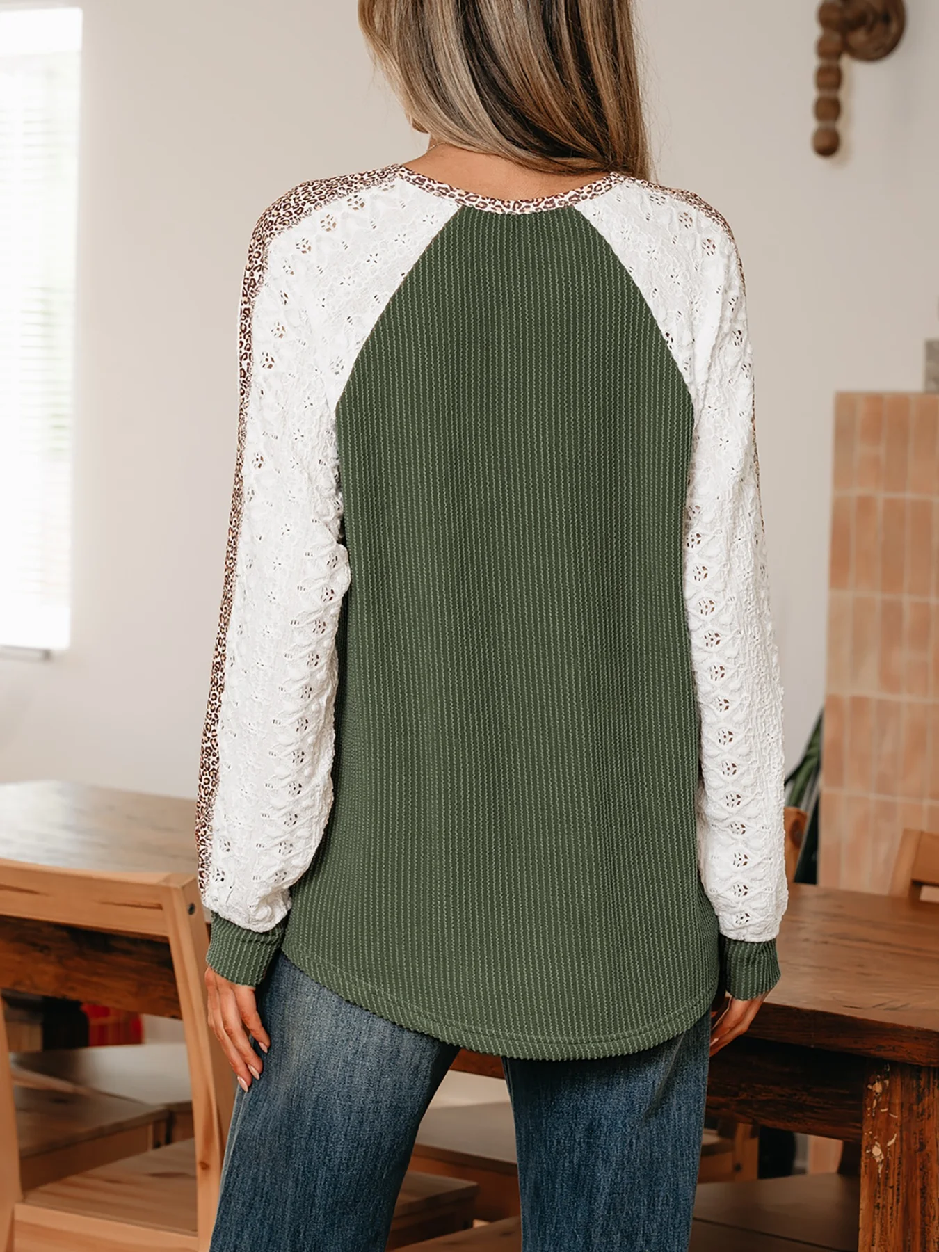 Leopard Trim Raglan Sleeve Top - Image 4