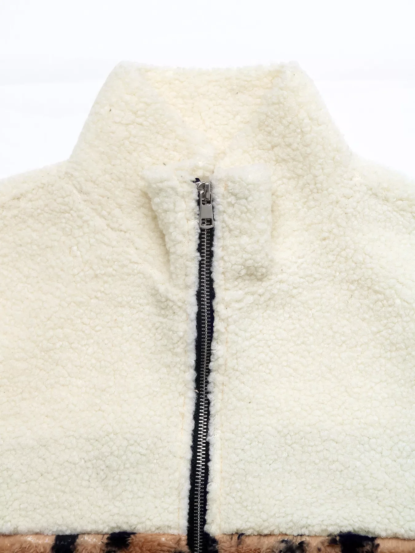 Leopard Zip Up Fleece Jacket - Image 7