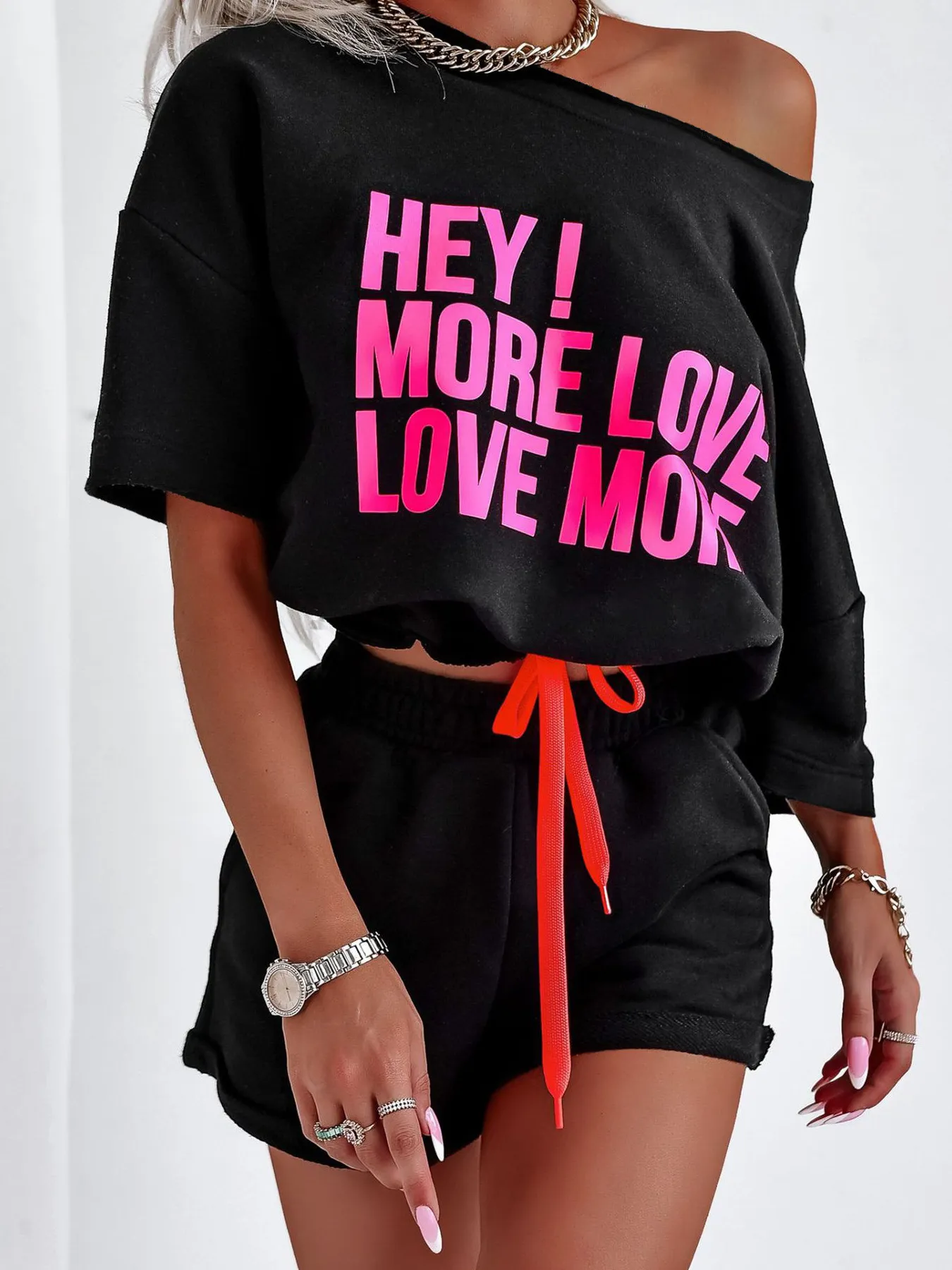 Letter Graphic Top and Shorts Set - Image 8