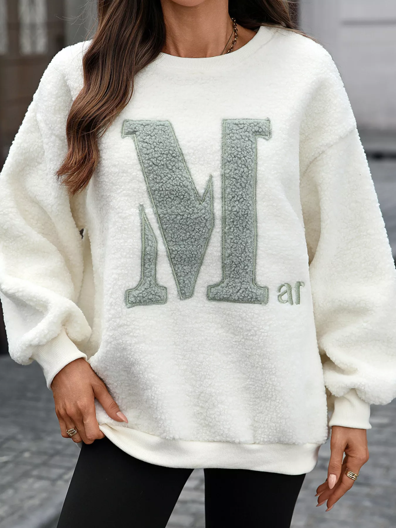 Letter Round Neck Fleece Sweatshirt