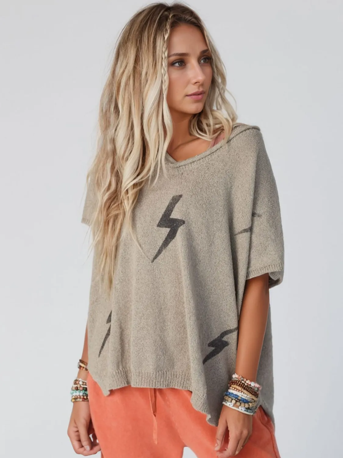 Lightning V-Neck Short Sleeve Knit Top - Image 2