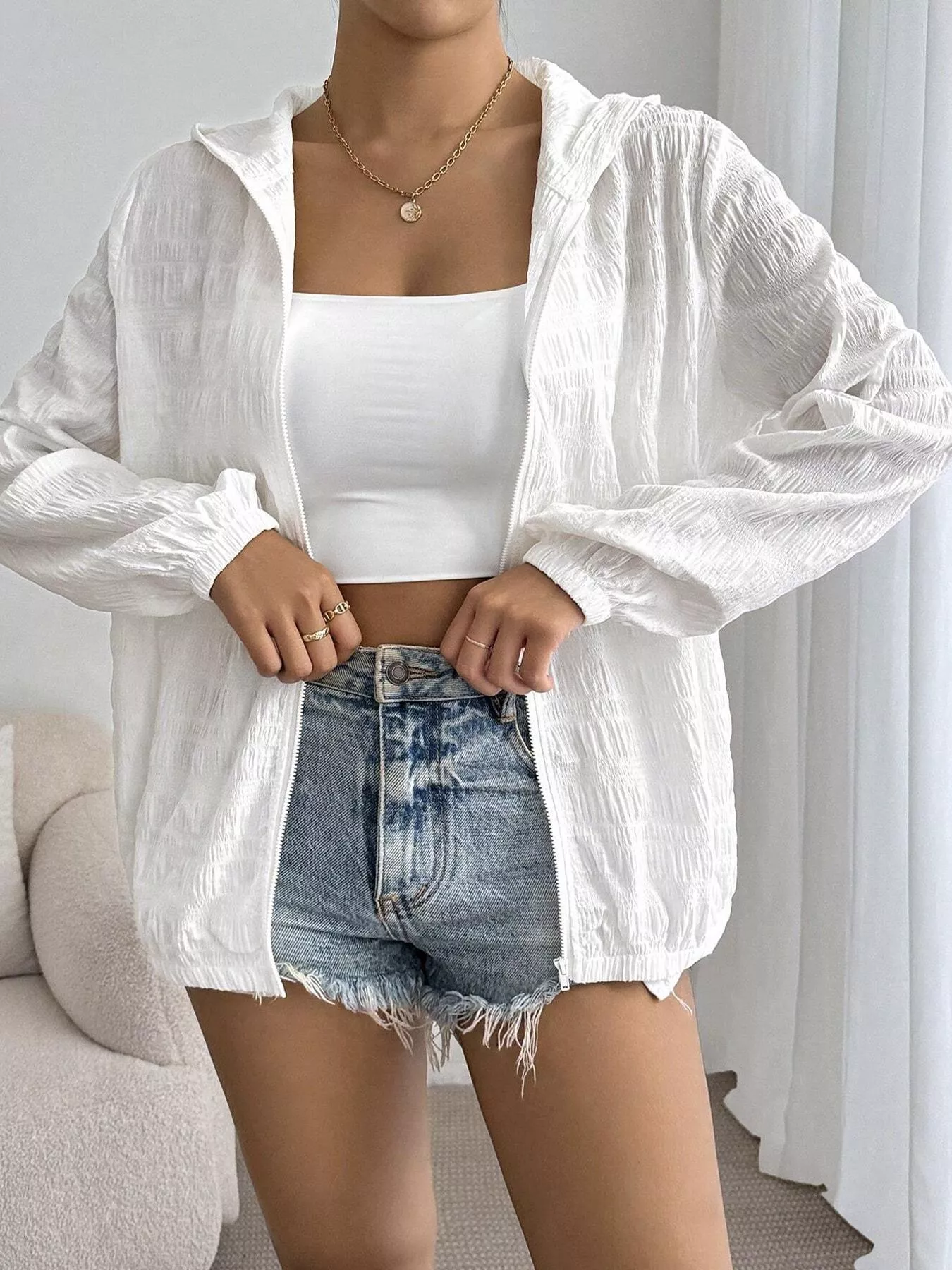 Lightweight Textured Hooded Jacket - Image 4
