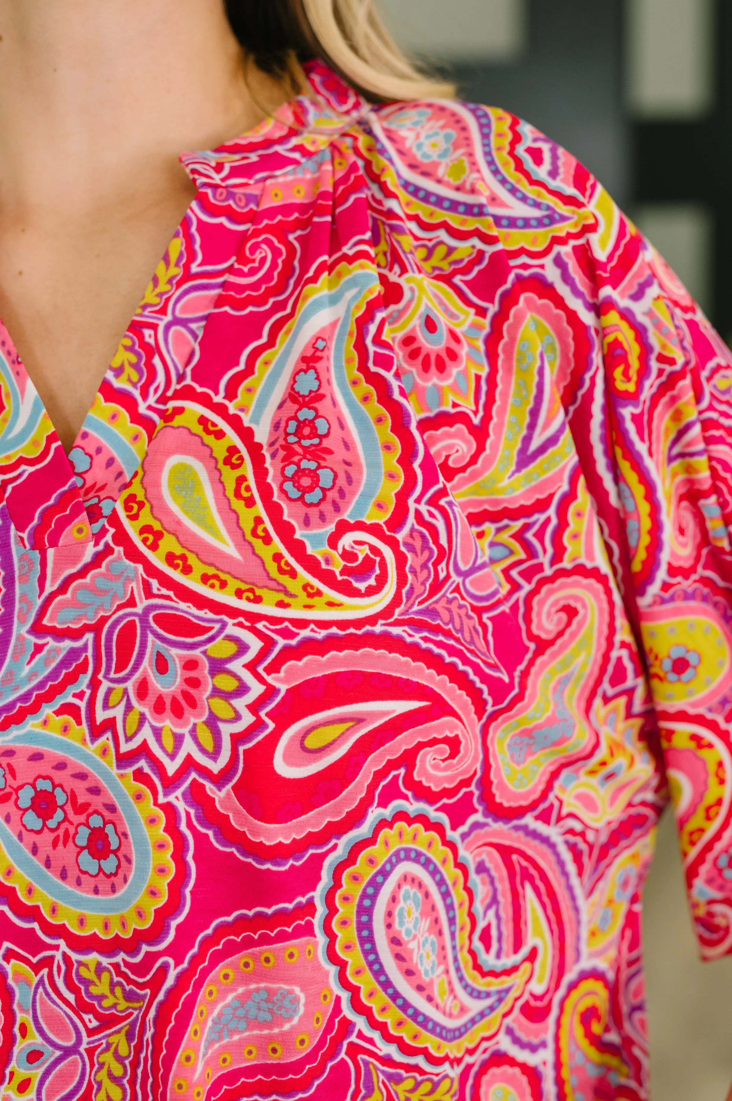 Lizzy Breeze Top in Hot Pink Paisley - Image 2