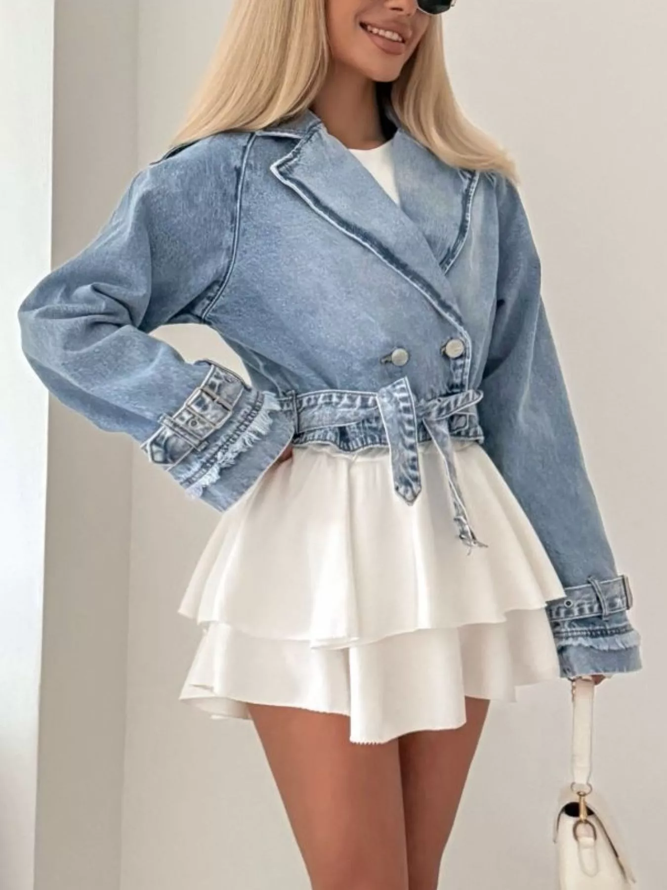 Long Sleeve Crop Denim Jacket - Image 4