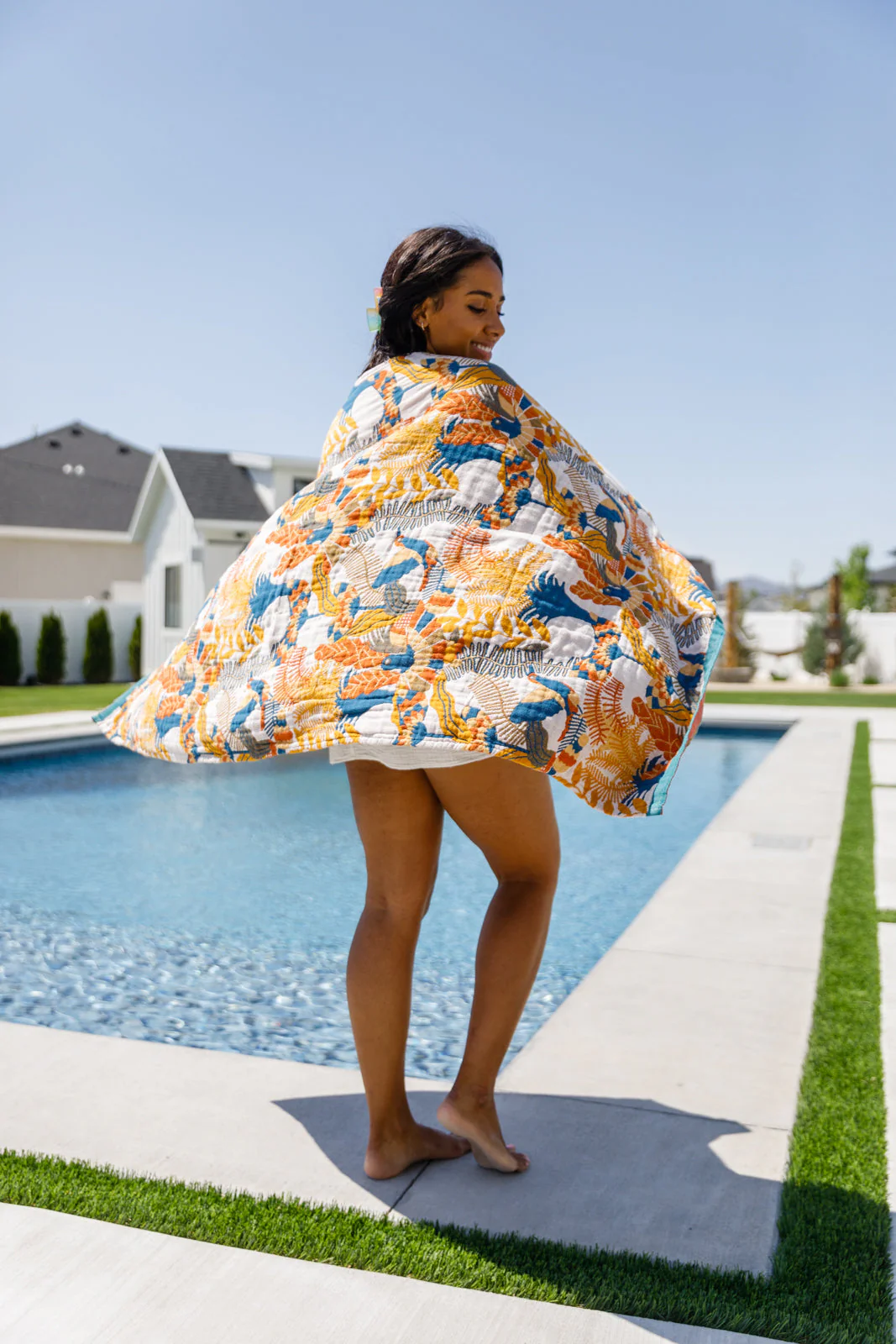 Luxury Beach Towel in Bird Of Paradise - Image 8