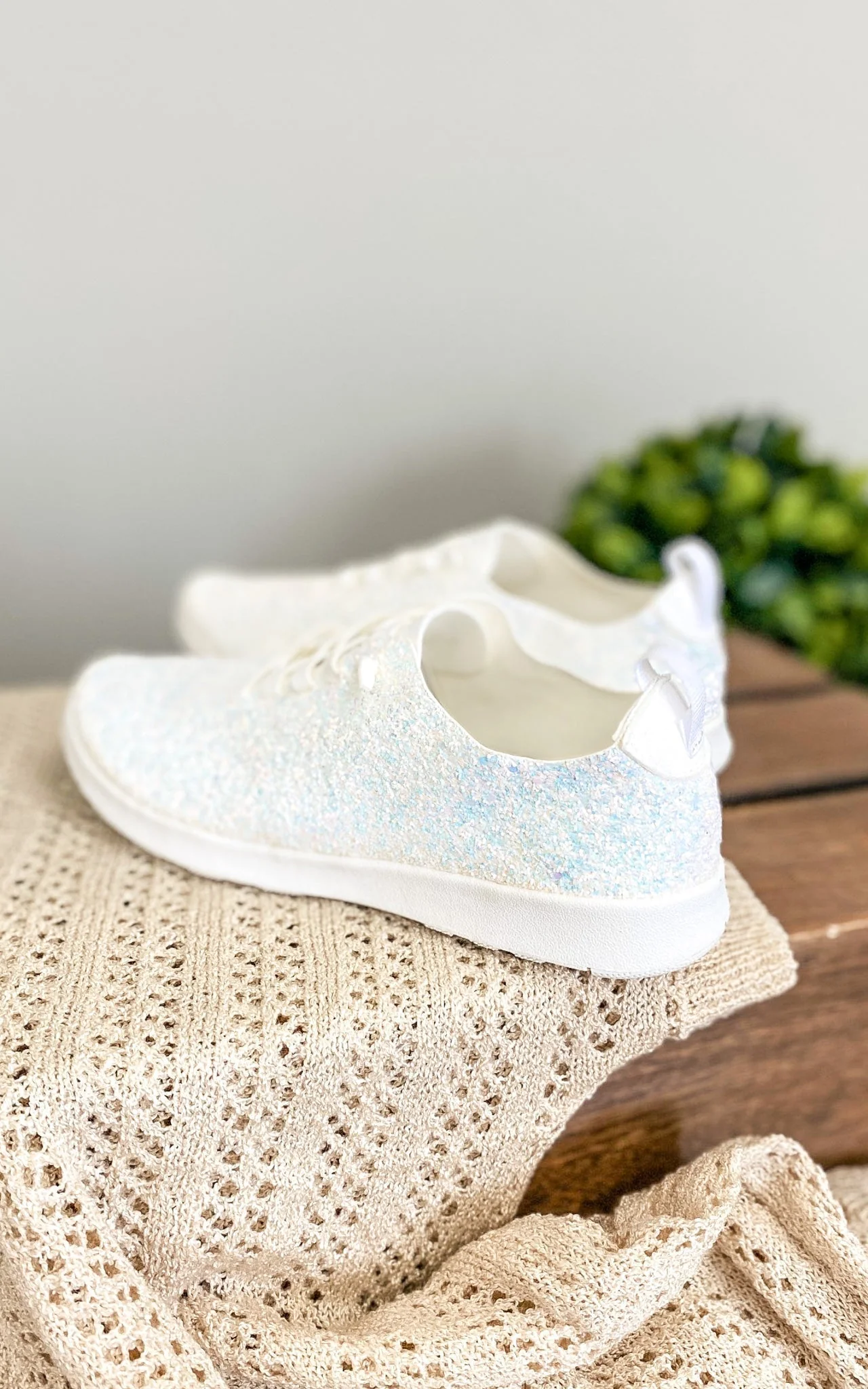 Mayo Glitter Sneakers in White - Image 6