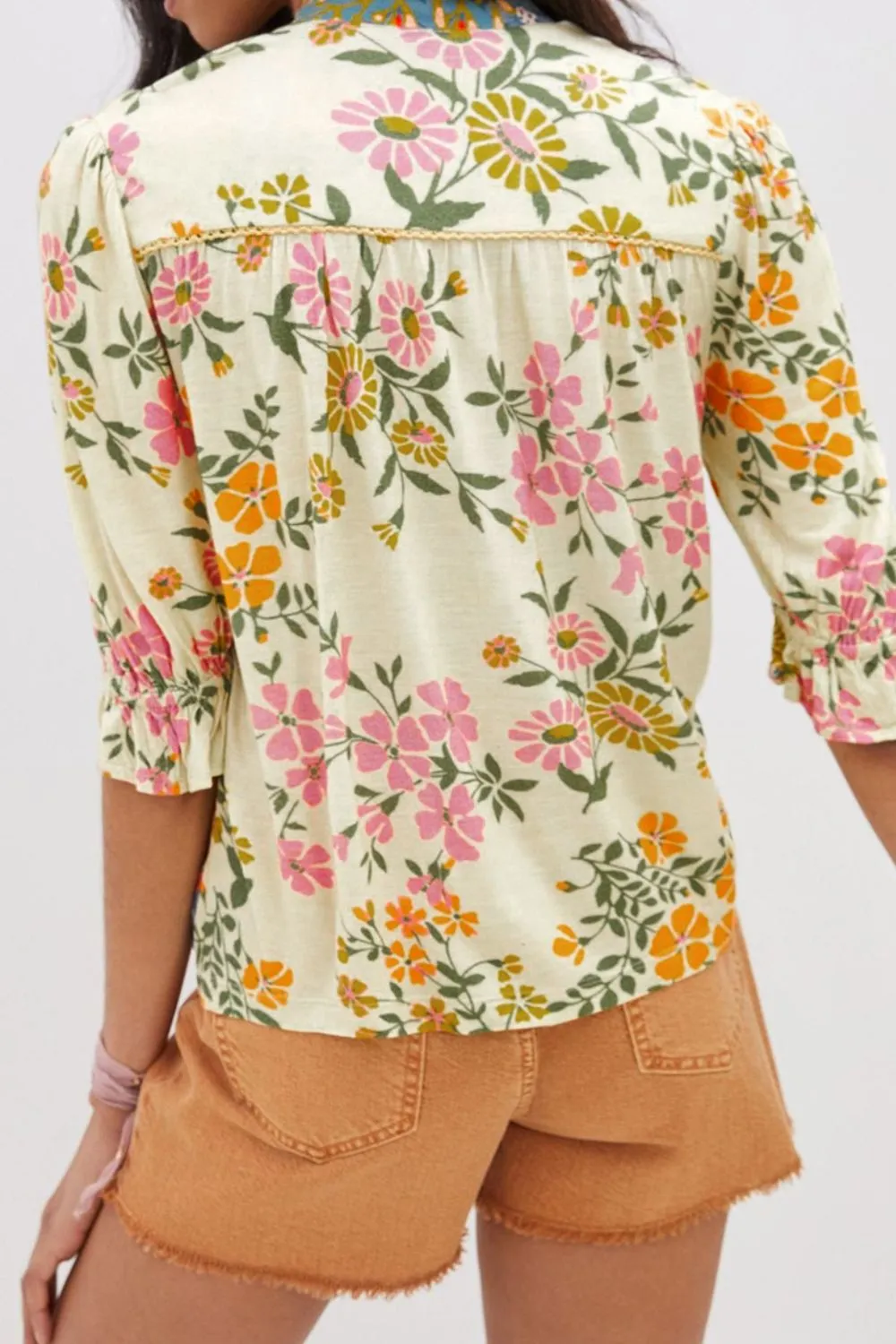 Multicolour Crochet V Neck Half Sleeve Boho Floral Blouse - Image 5