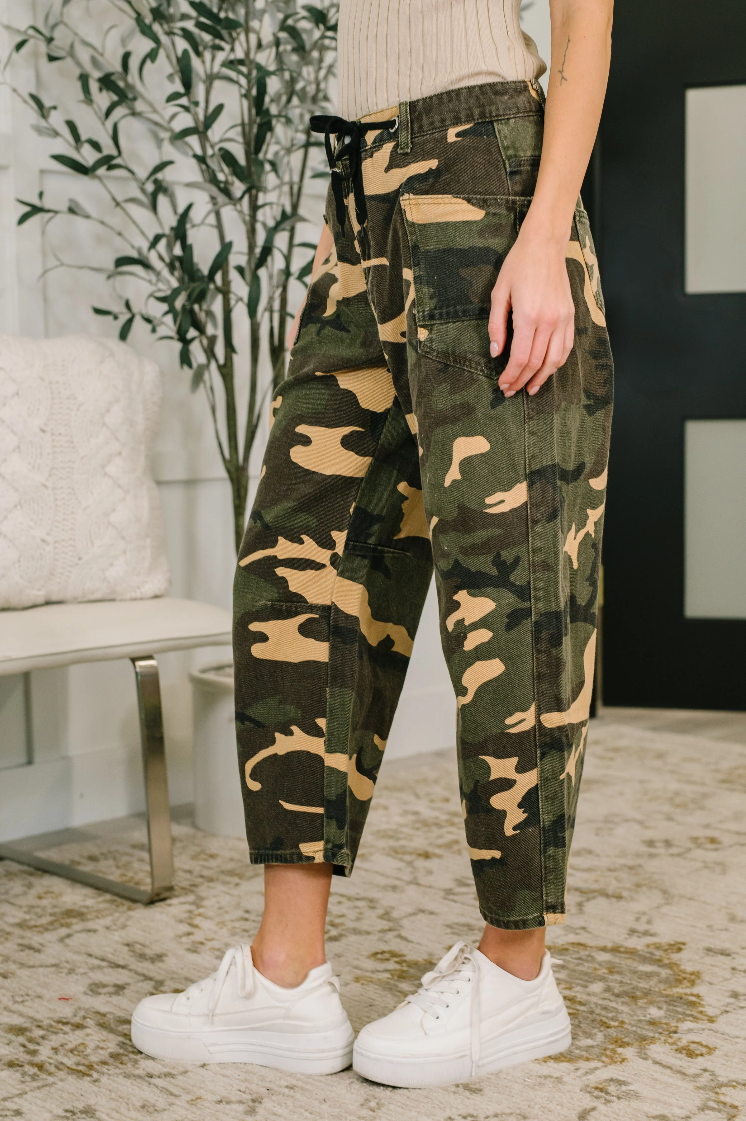 Now You See Me Camo Cargo Pants - Image 5