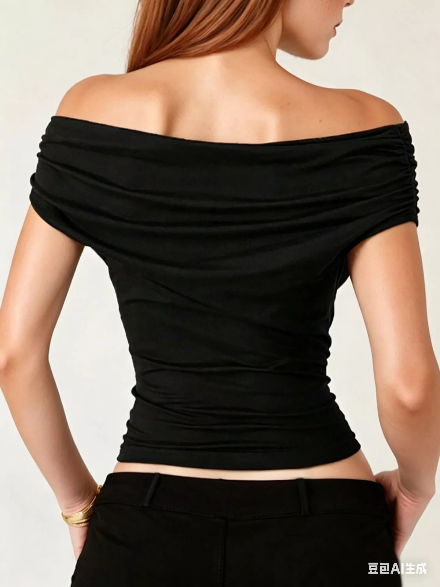 Off-Shoulder Ruched T-Shirt - Image 4