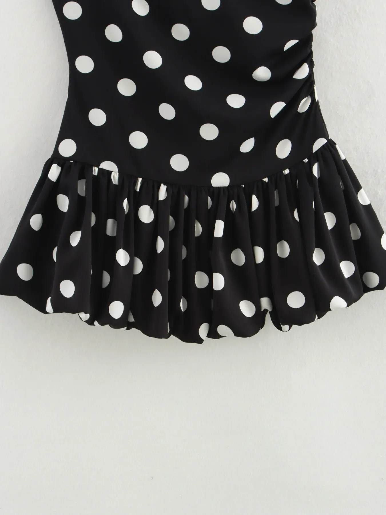One-Shoulder Polka Dot Mini Dress - Image 6