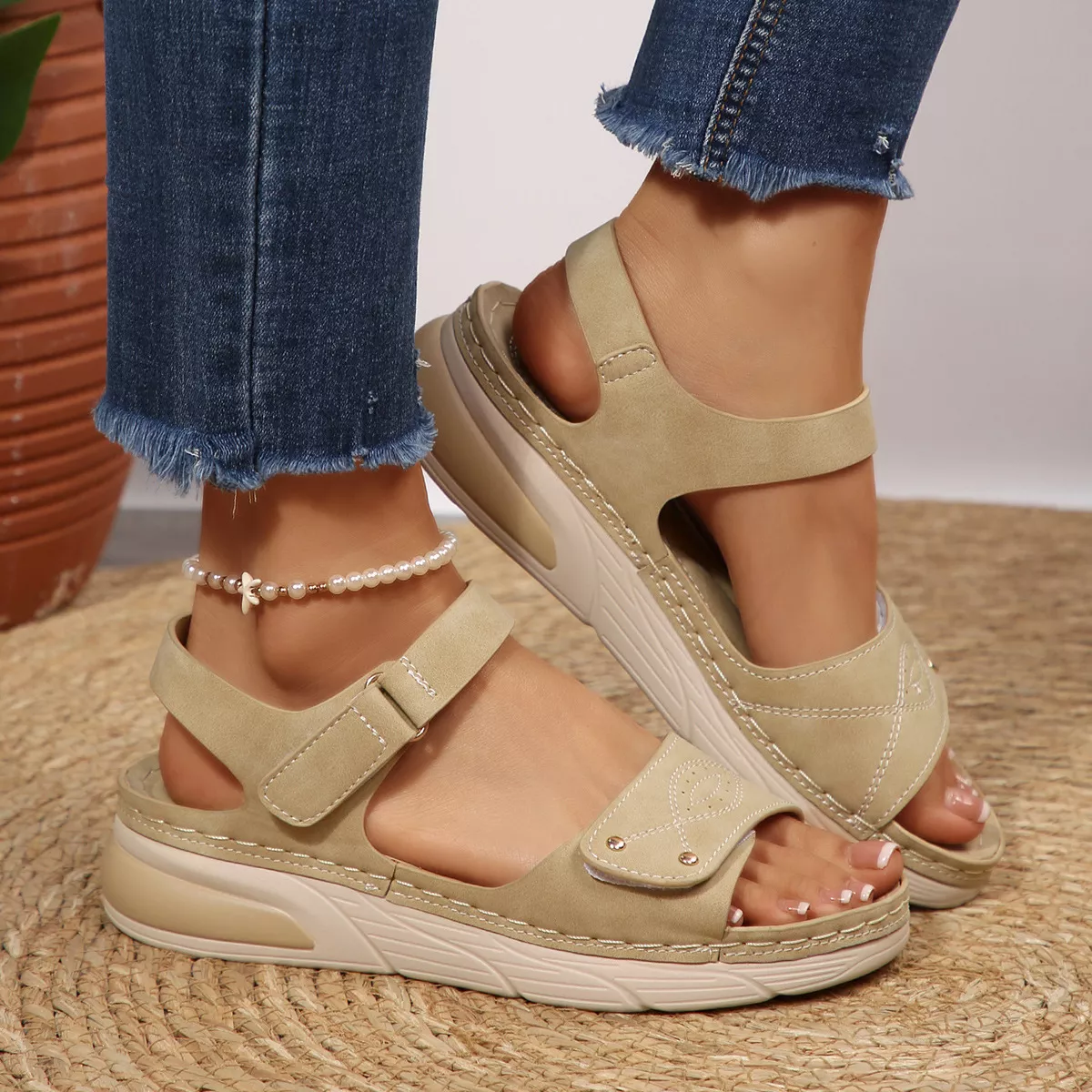 Open Toe Platform Sandals - Image 2