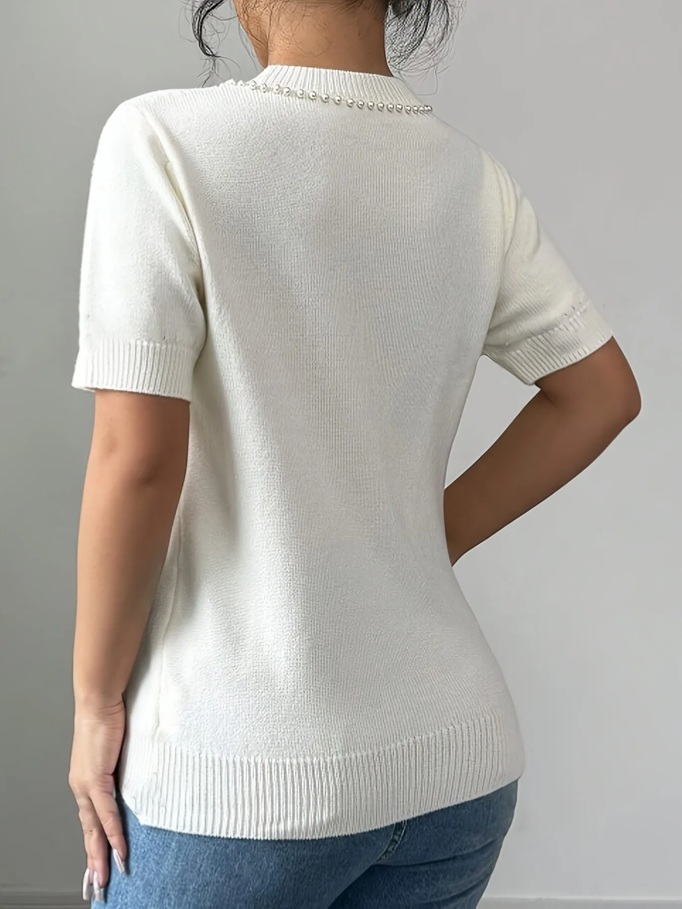Pearl Bow Embellished Round Neck Sweater - Image 4