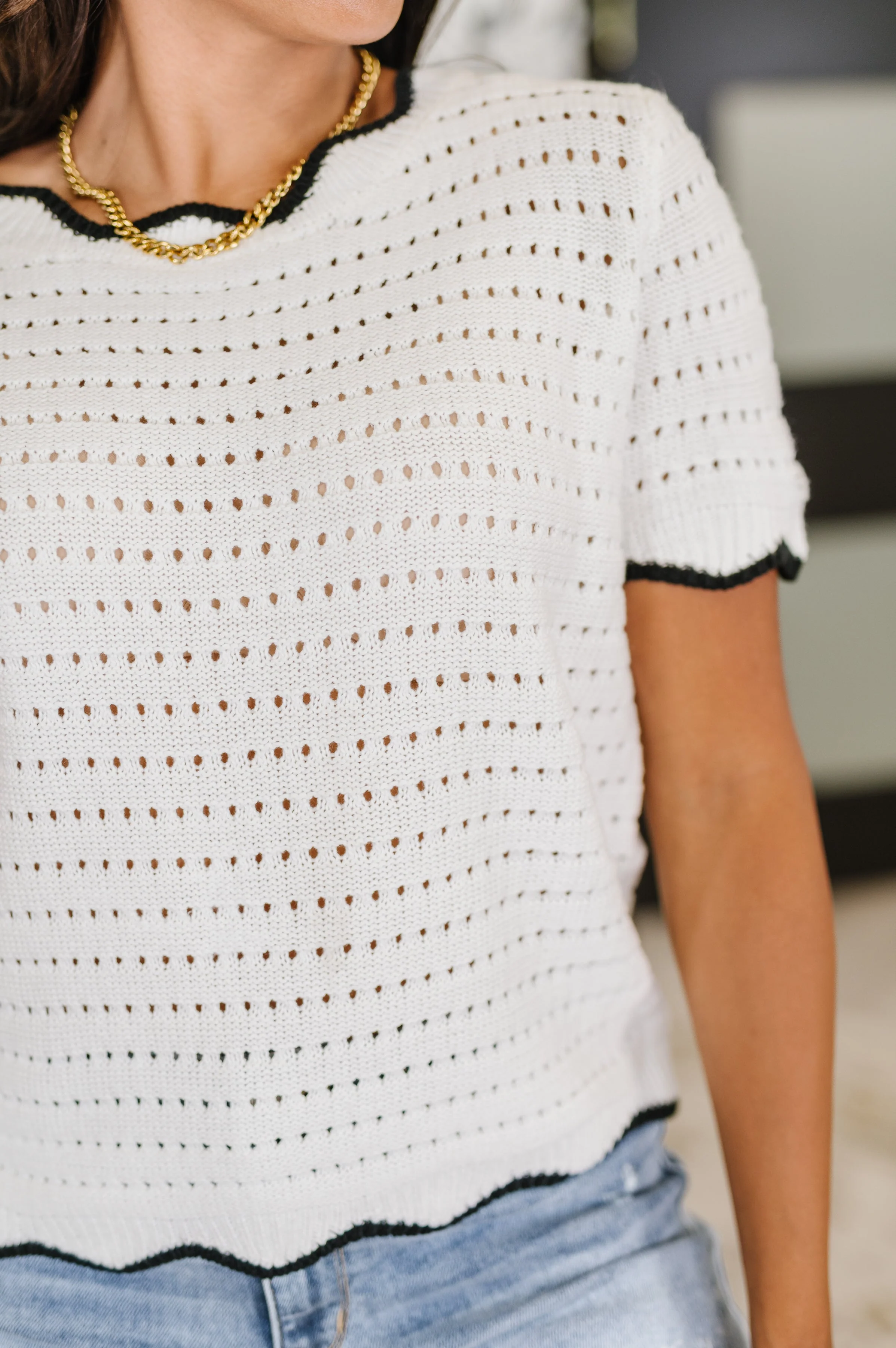 Pinkies Up Knit Top in White - Image 2