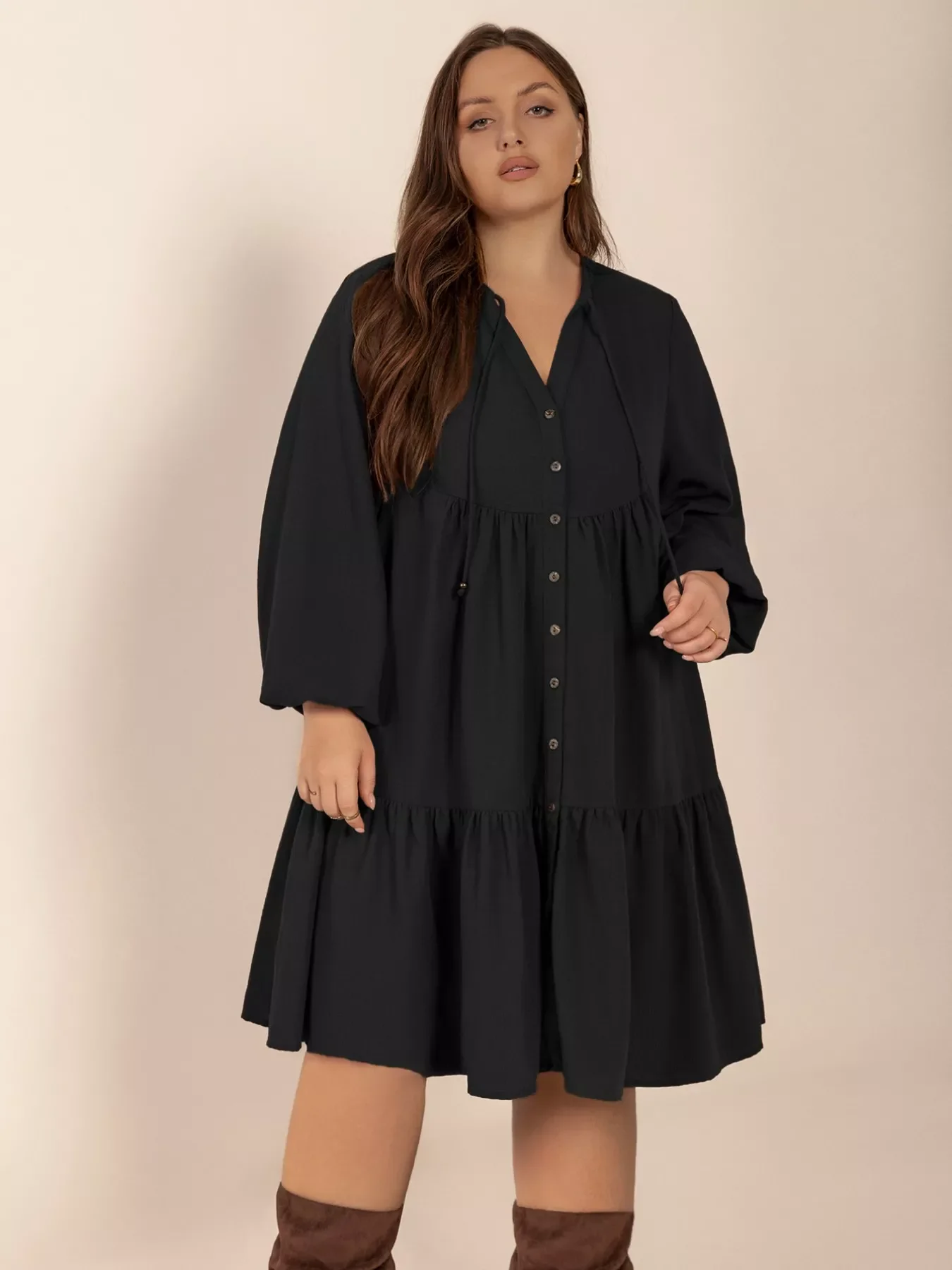 Plus Size Button Front Balloon Sleeve Dress - Image 4