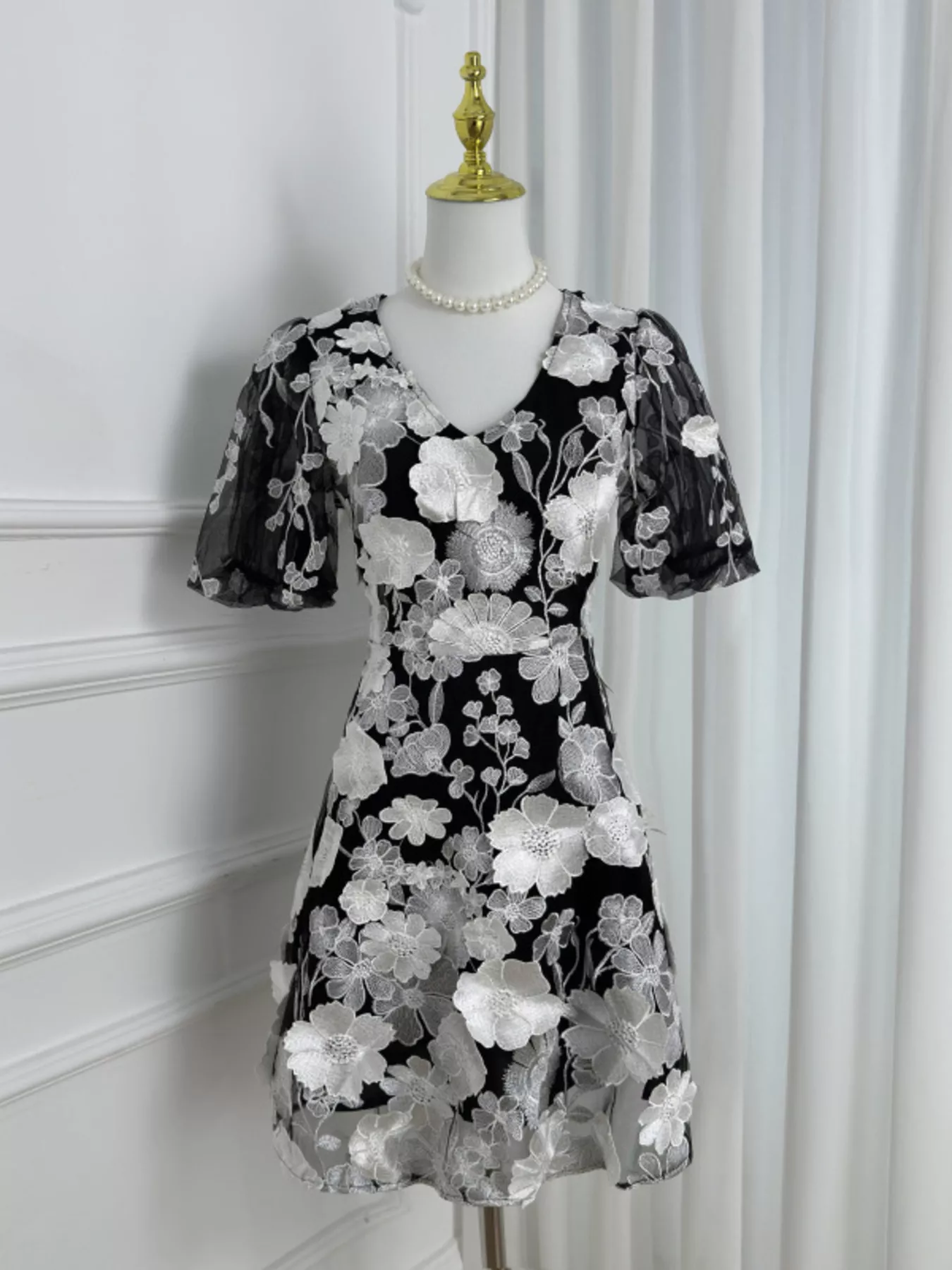 Plus Size Embroidered Floral V-Neck Mini Dress - Image 27