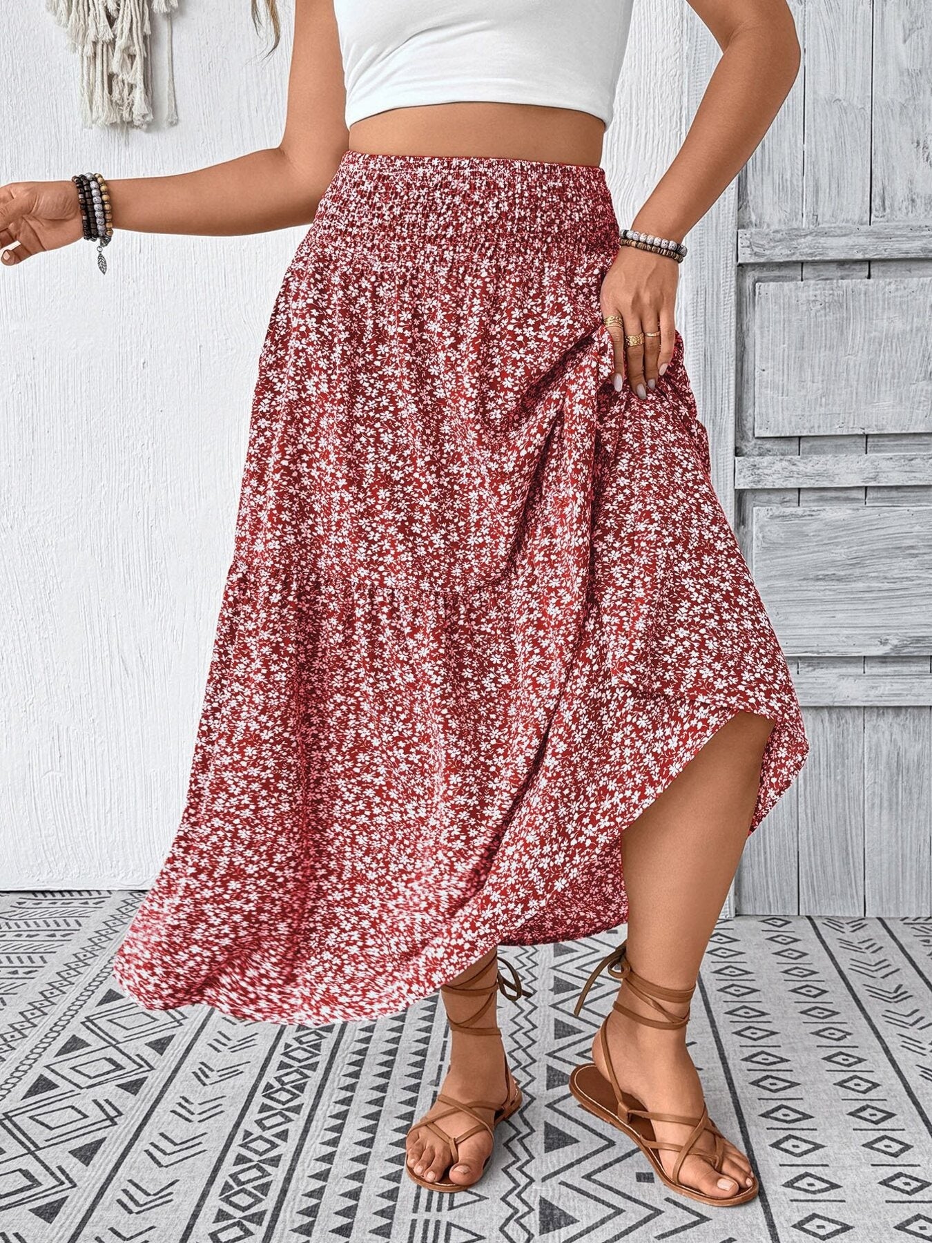 Plus Size Floral Print Tiered Skirt - Image 2