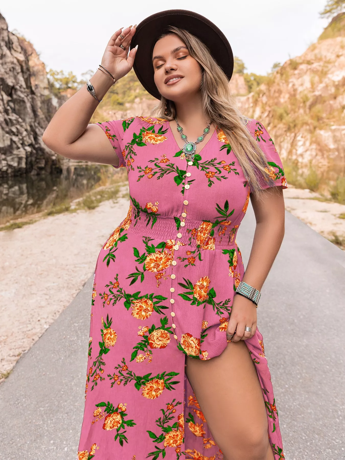 Plus Size Floral V-Neck Short Sleeve Maxi Dress - Image 2