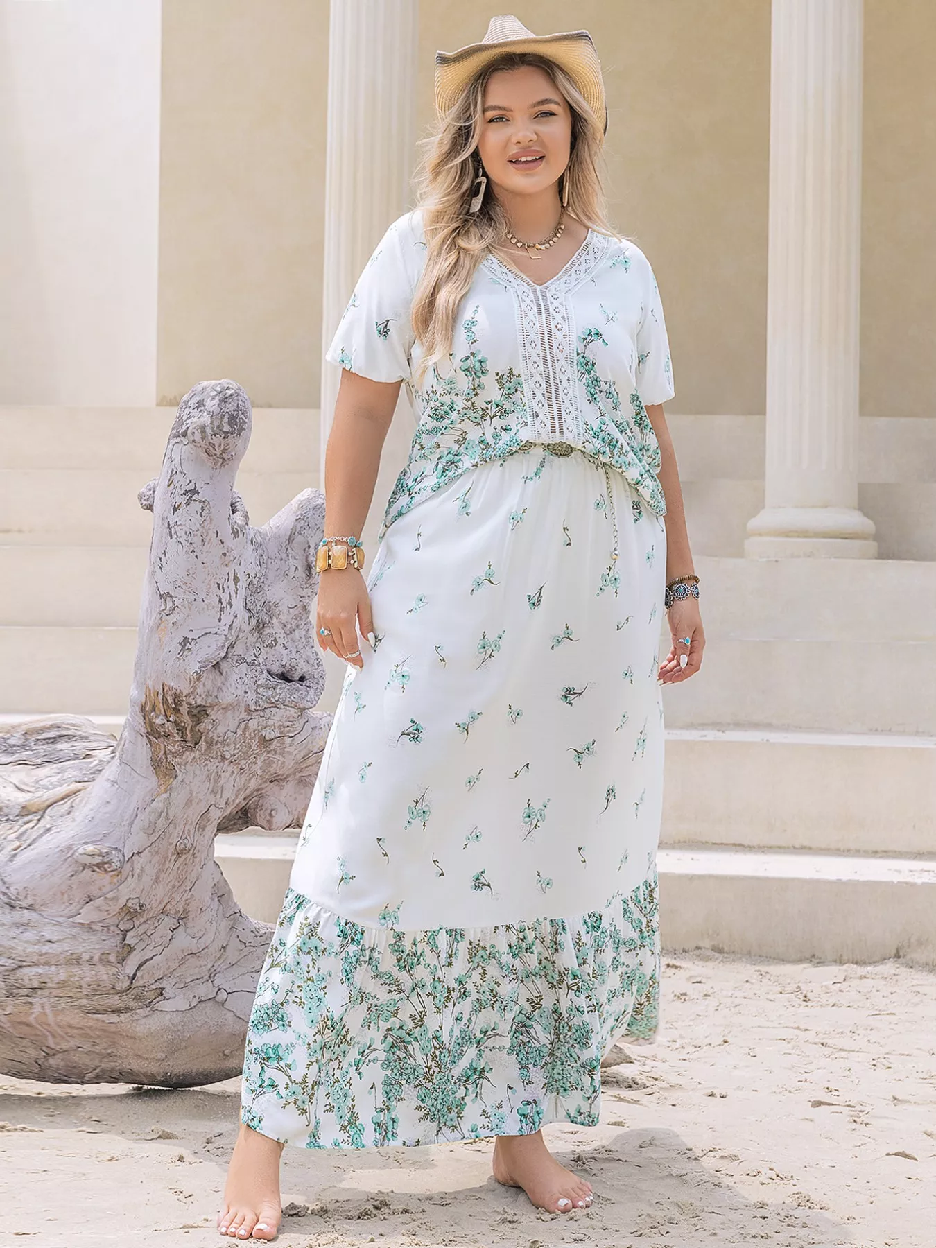 Plus Size Printed Lace Detail Short Sleeve Top and Skirt Set - Image 4