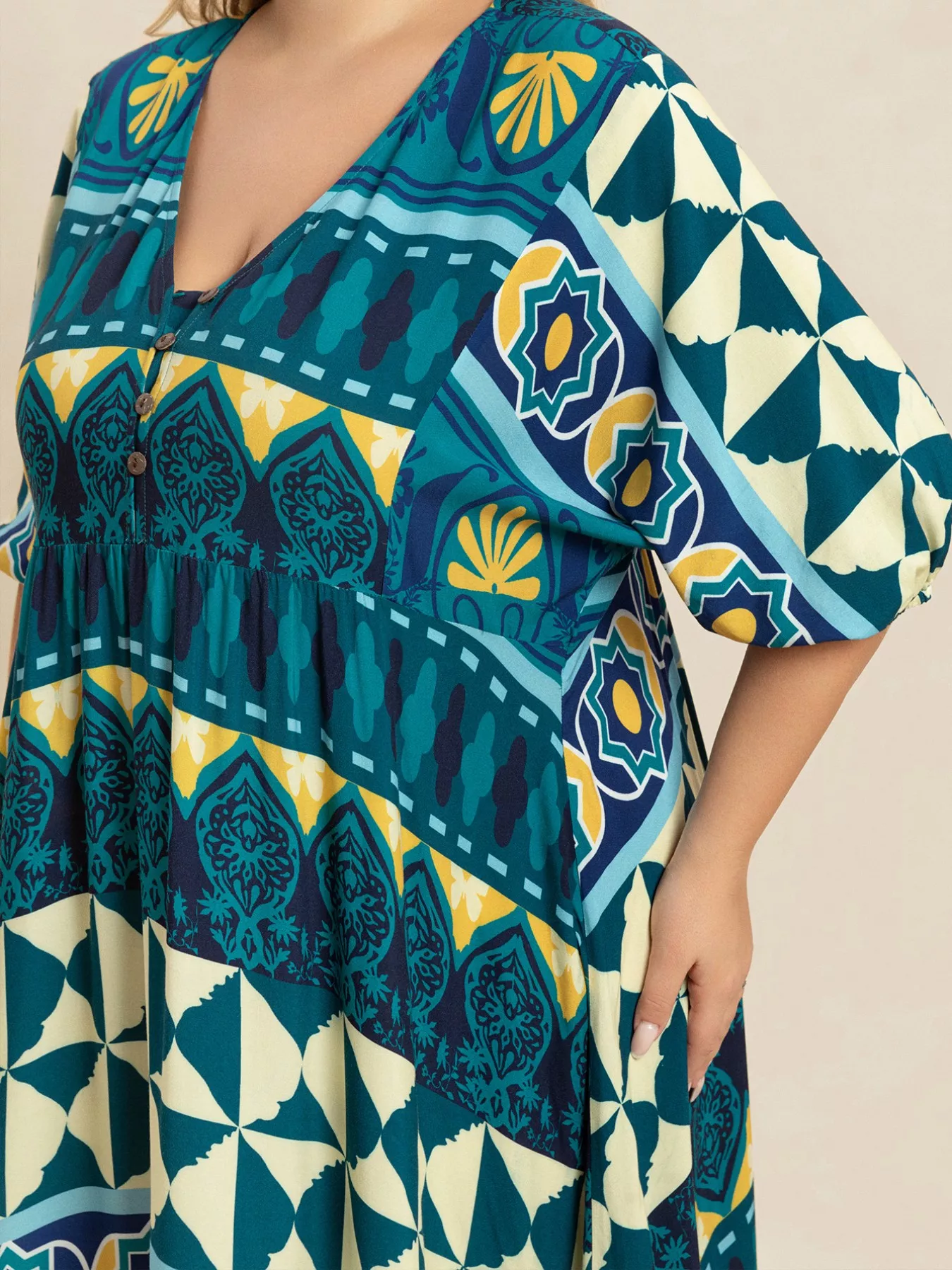 Plus Size Printed V-Neck Half Sleeve Midi Dress - Image 2