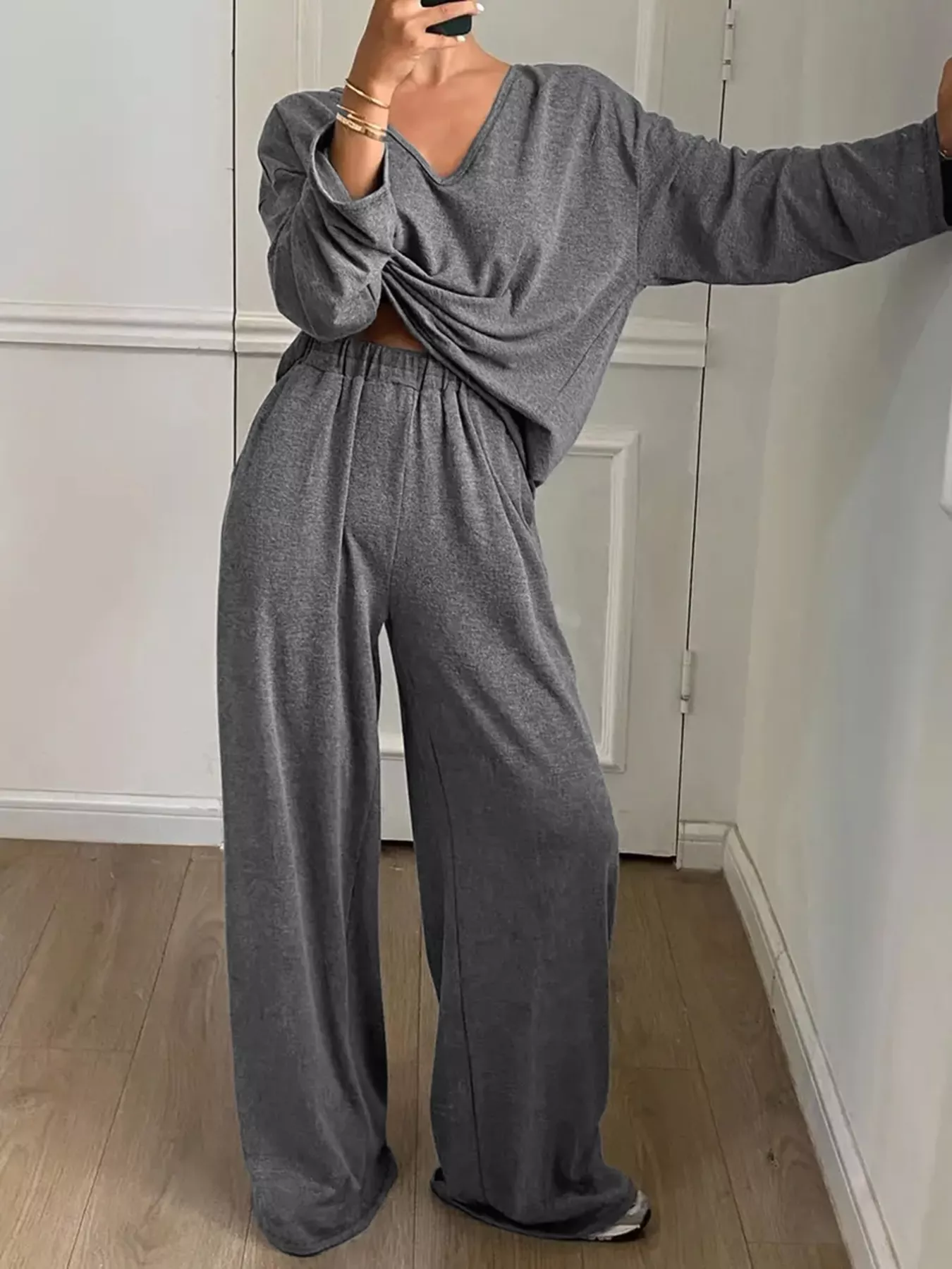 Plus Size Relaxed Fit V-Neck Top and Pants Set - Image 3