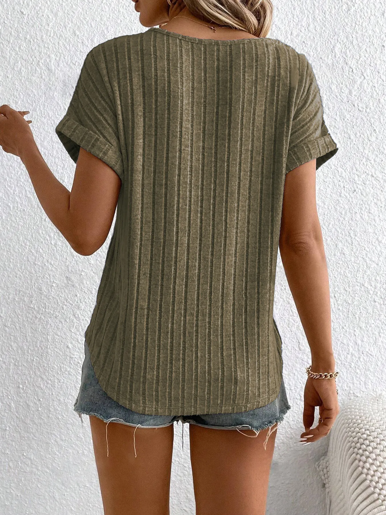 Plus Size Ribbed Texture Short Sleeve T-Shirt - Image 11