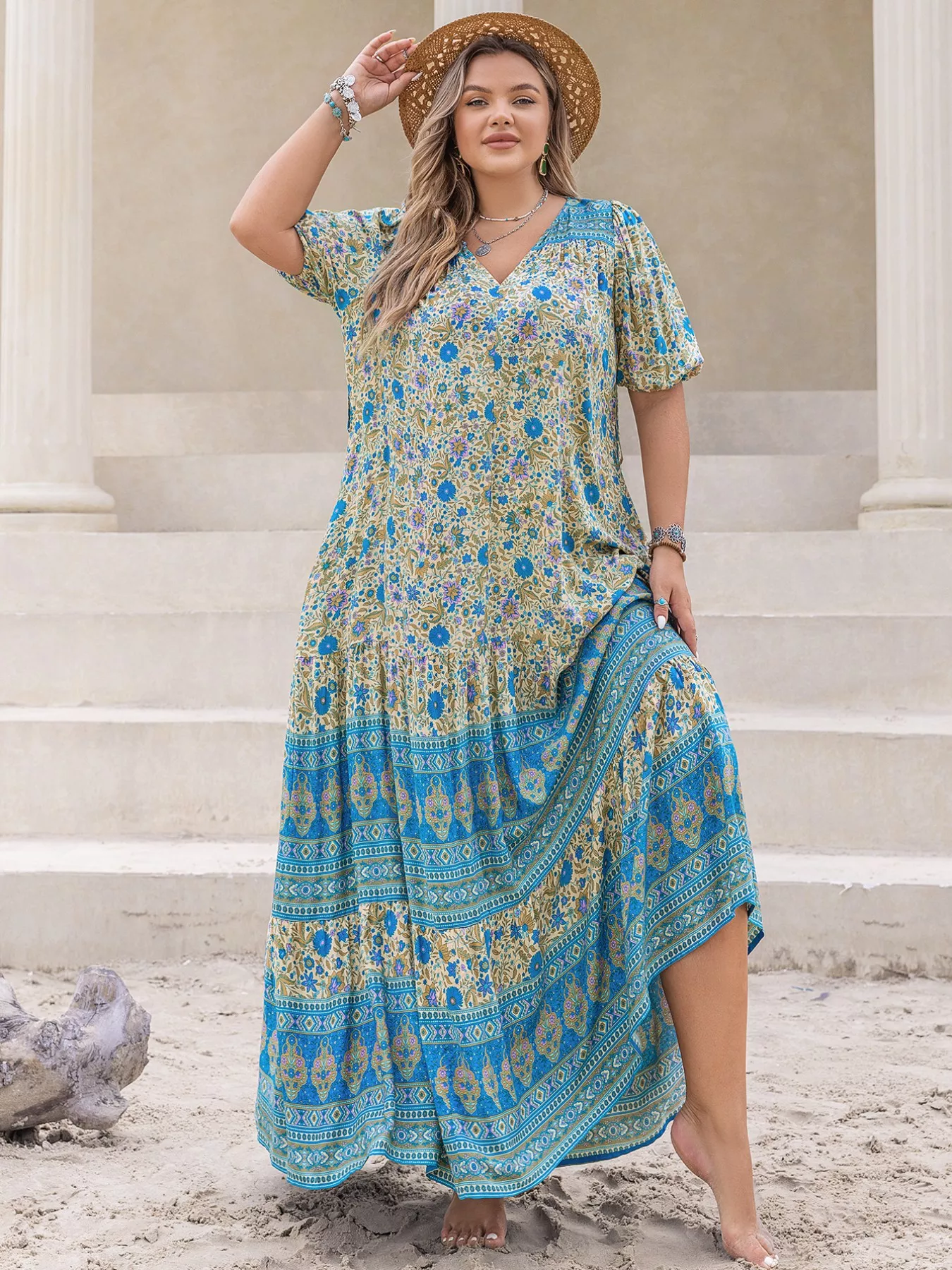 Plus Size V-Neck Floral Print Maxi Dress - Image 3