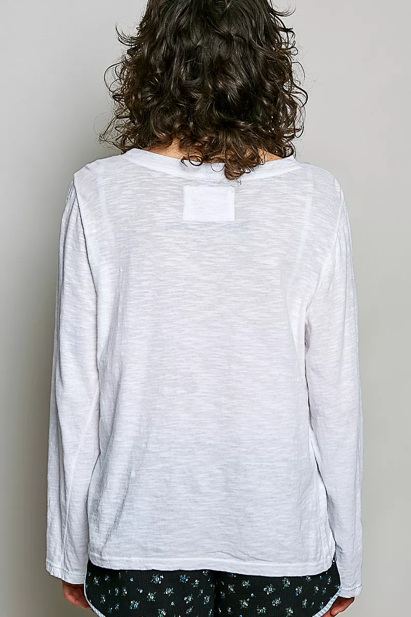 POL Contrast Hand-Stitch V-Neck Lightweight Knit Long Sleeve Top - Image 3