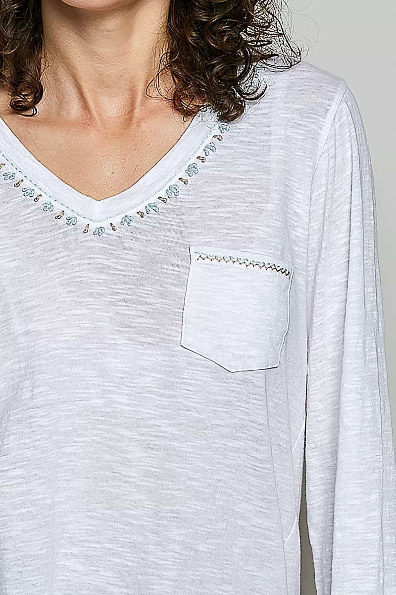 POL Contrast Hand-Stitch V-Neck Lightweight Knit Long Sleeve Top - Image 6