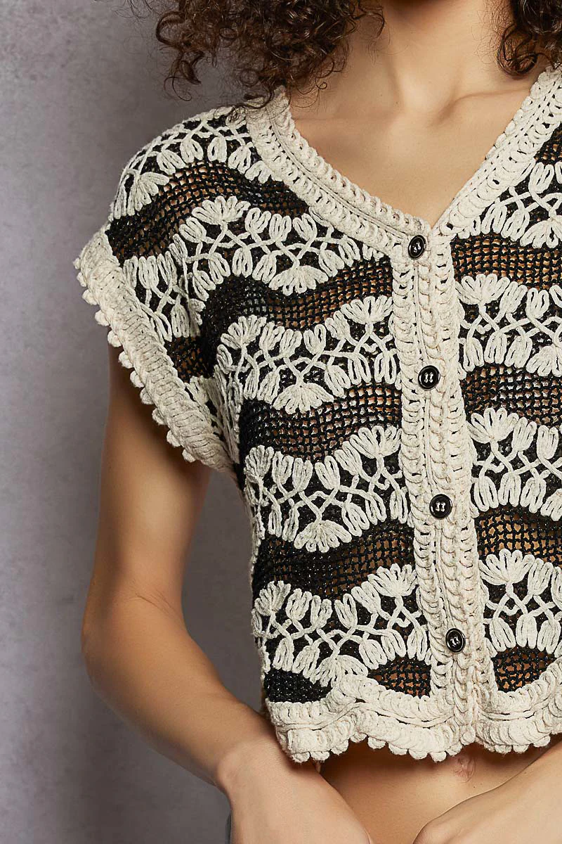 POL Crochet Button-Down Vest with Scalloped Edges - Image 6