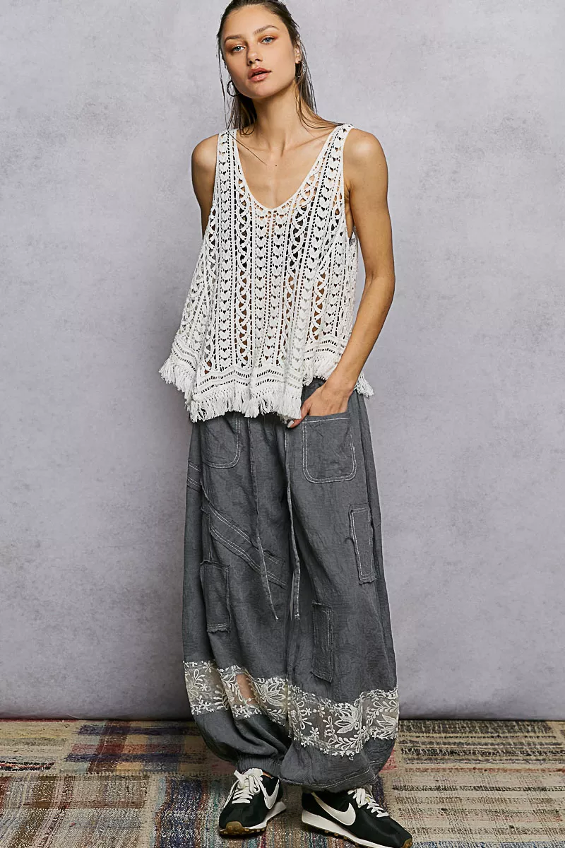 POL Crochet Fringe Hem Tank Top - Image 5
