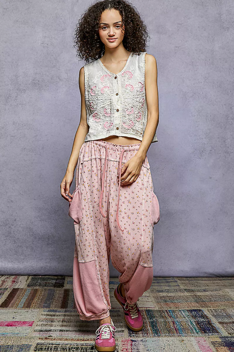 POL Floral Embroidered V-Neck Vest - Image 5