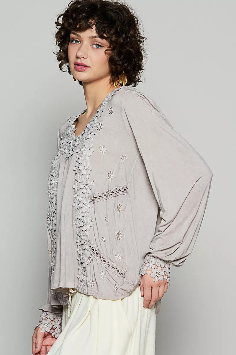 POL Floral Embroidery Woven Top with Lace Trim - Image 3