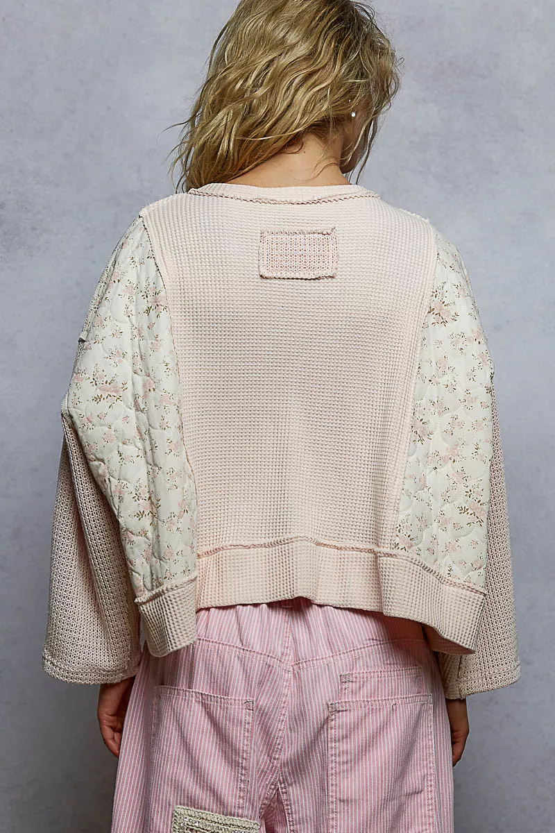 POL Mix Thermal Floral Pattern Quilted Knit Cropped Top with Raw Edge Detail - Image 4
