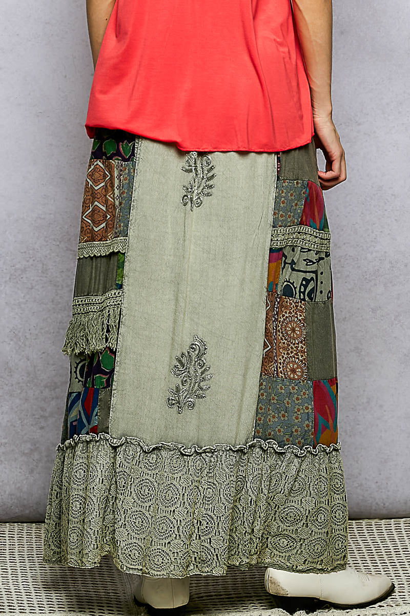 POL Printed Patchwork Embroidered Ruffled Skirt - Image 3