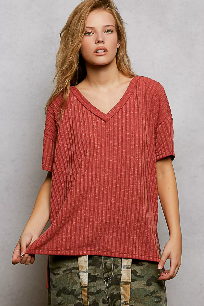 POL Ribbed Knit V-Neck Short Sleeve T-Shirt with Side Slit - Image 5
