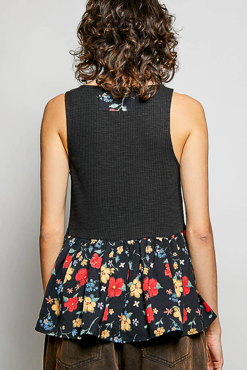 POL Ribbed Sleeveless Top with Lace Bust Floral Woven Patch - Image 4