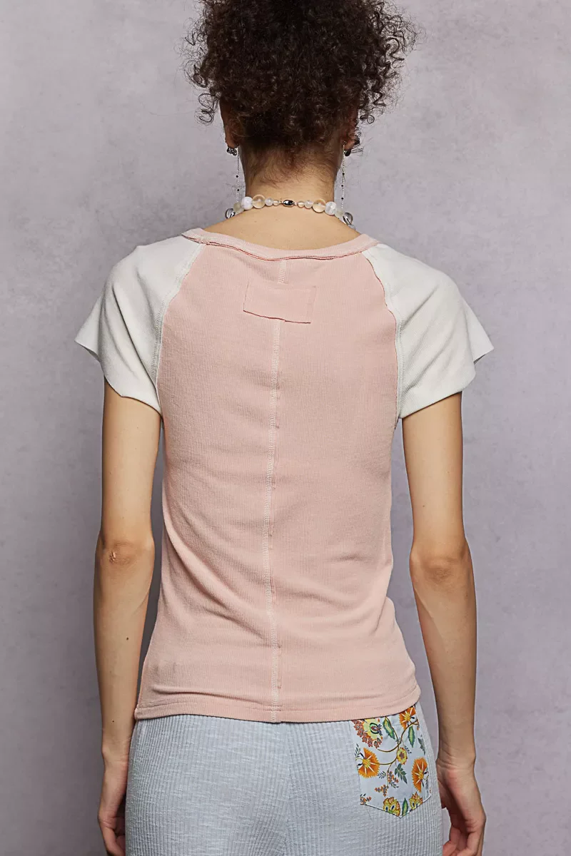 POL Round Neck Outseam Detail T-Shirt with Contrast Color Sleeves - Image 4