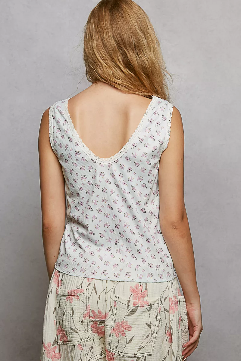 POL Ruched Floral V-Neck Tank with Lace Detail - Image 7