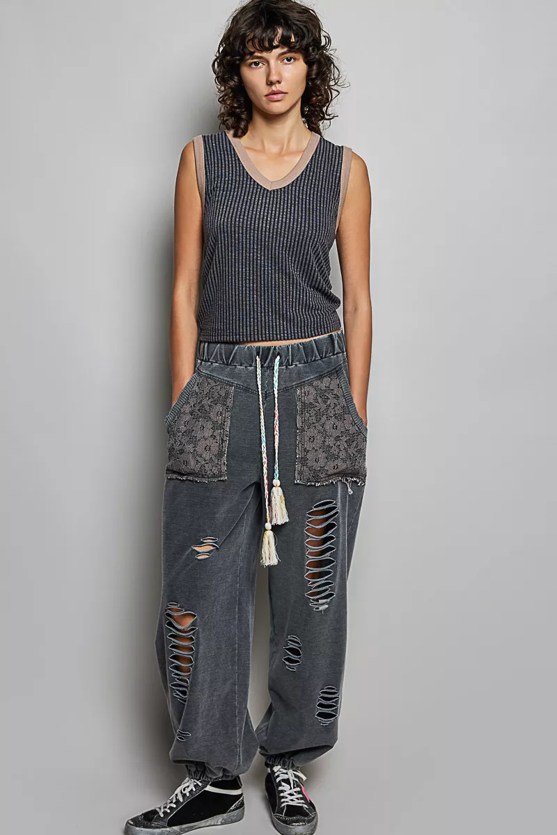 POL V-Neck Contrast Ribbed Sleeveless Tank - Image 5