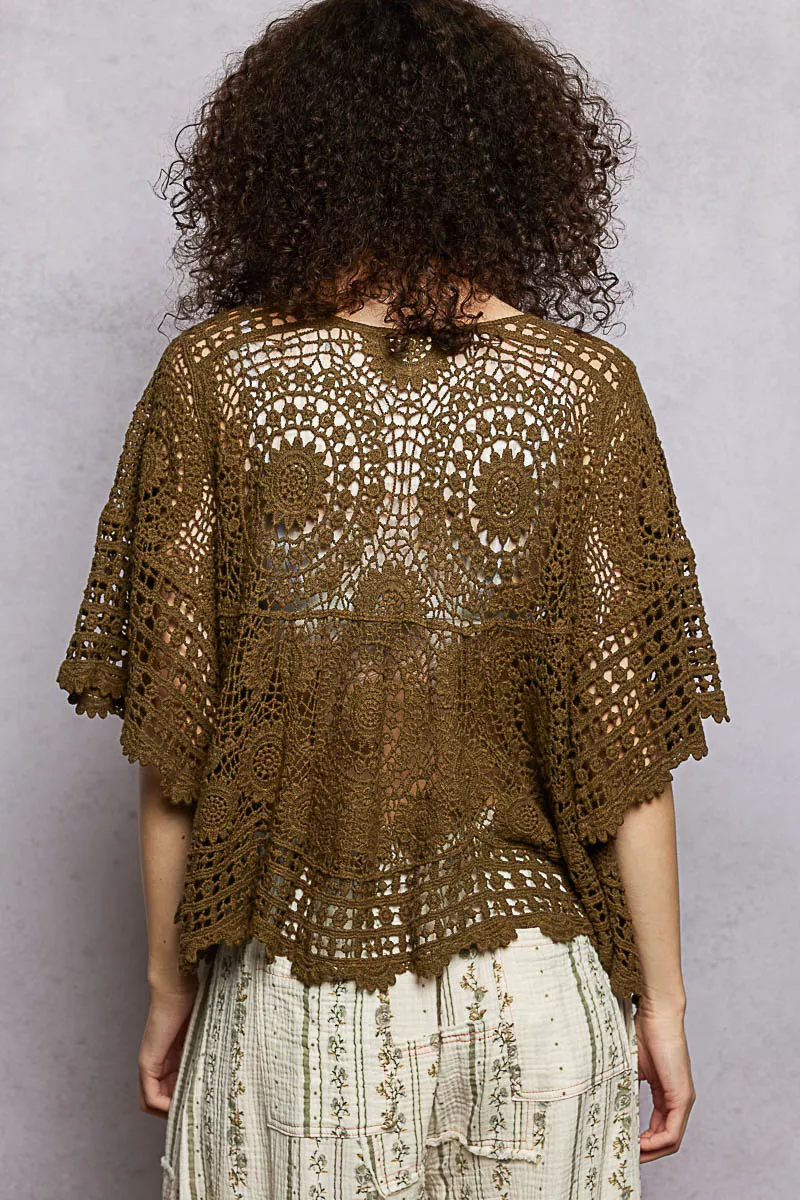 POL V-Neck Crochet Top with Scalloped Hem - Image 5