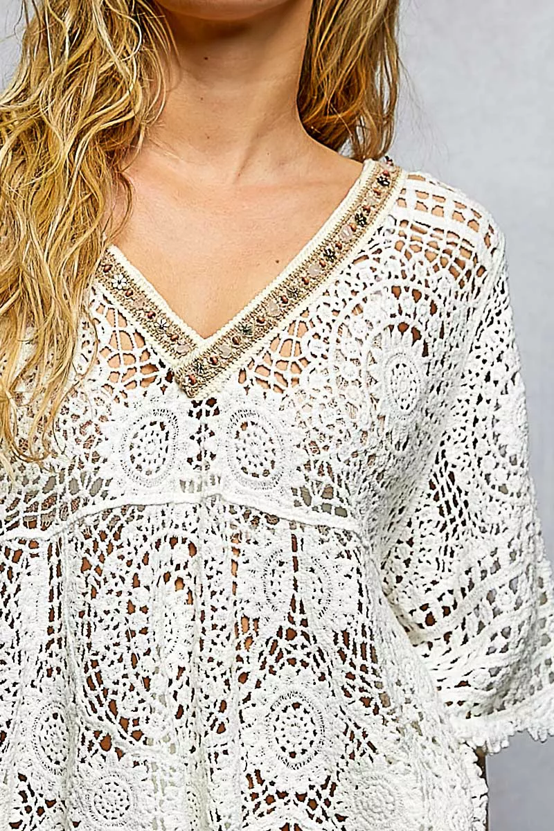 POL V-Neck Crochet Top with Scalloped Hem - Image 7