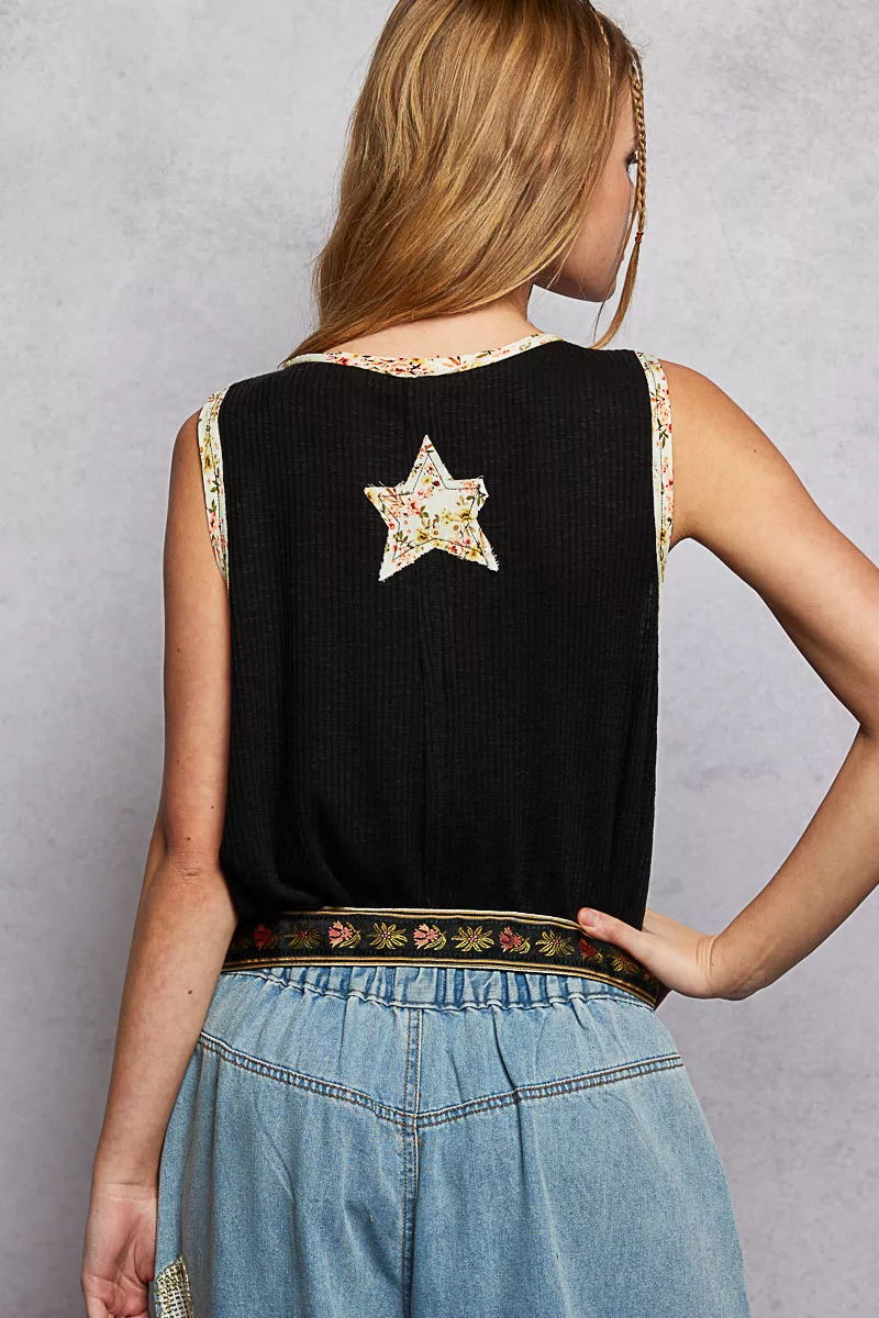 POL Washed Ribbed V-Neck Tank with Floral Print Star Patch - Image 4