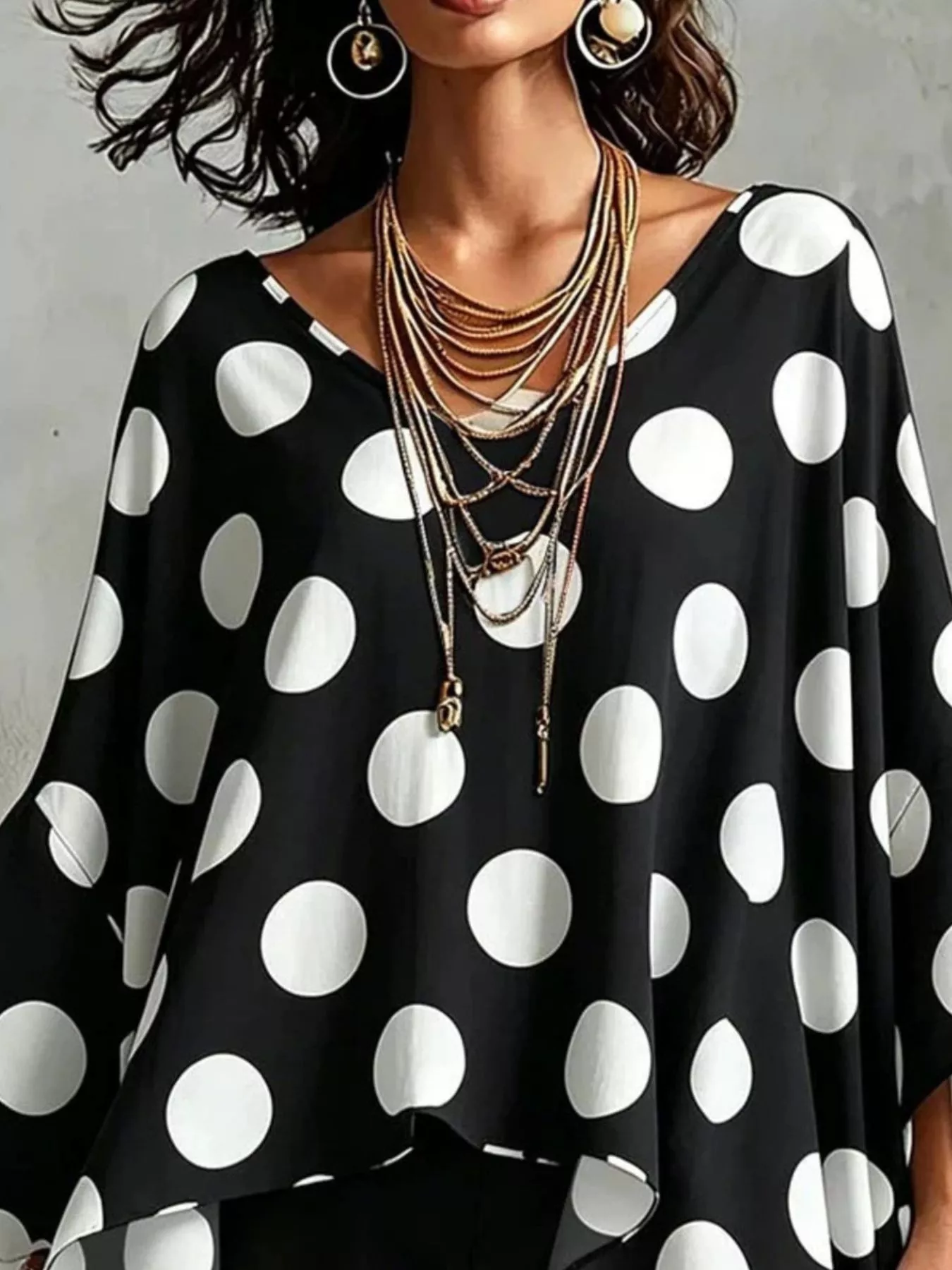 Polka Dot Asymmetrical Hem Blouse - Image 9