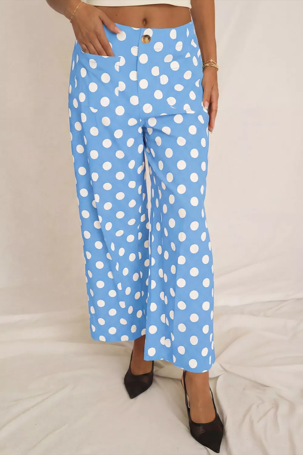 Polka Dot Print Patched Pocket Mid-rise Straight Leg Pants - Image 5