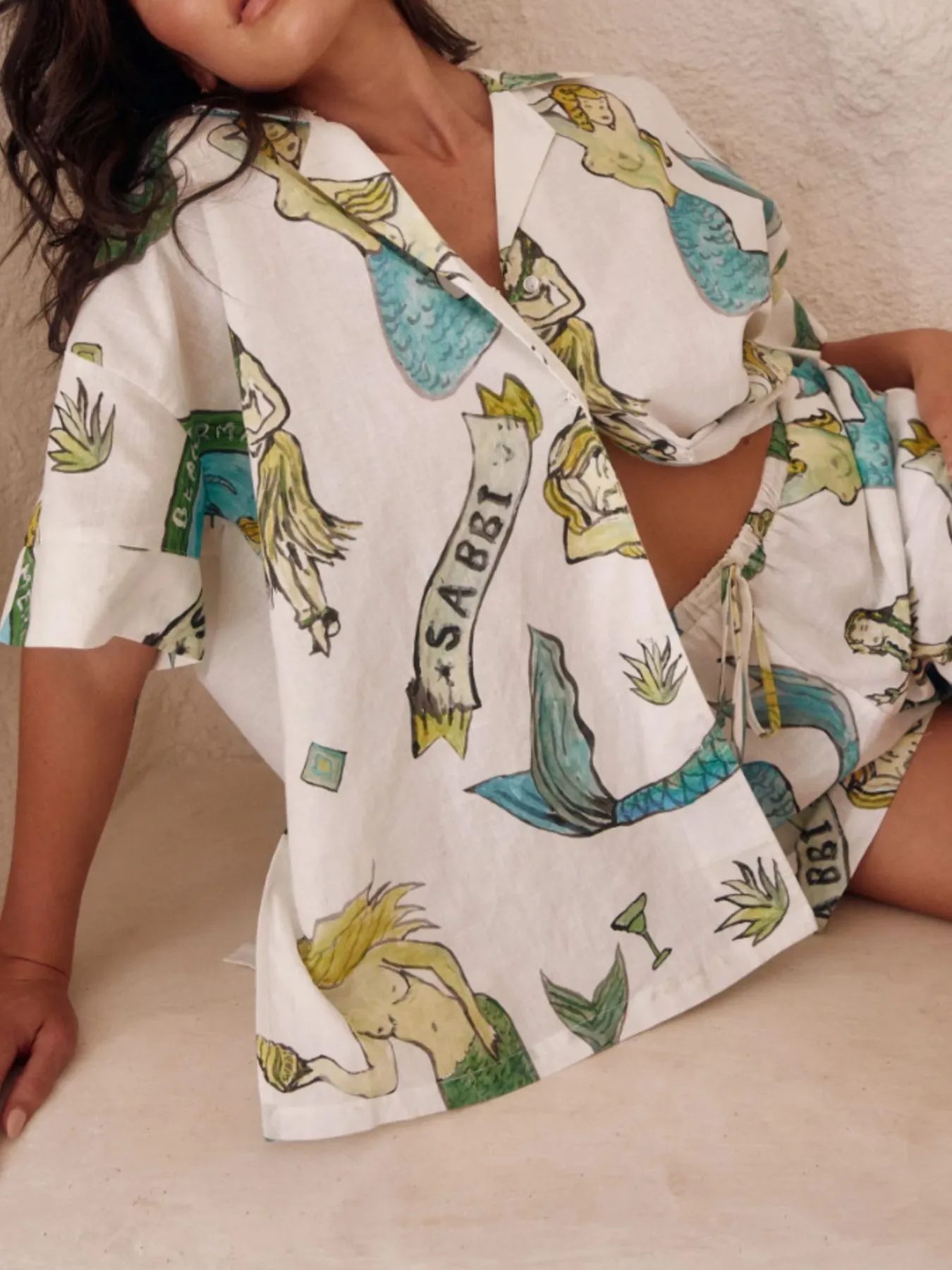 Printed Button Up Shirt and Shorts Set - Image 2