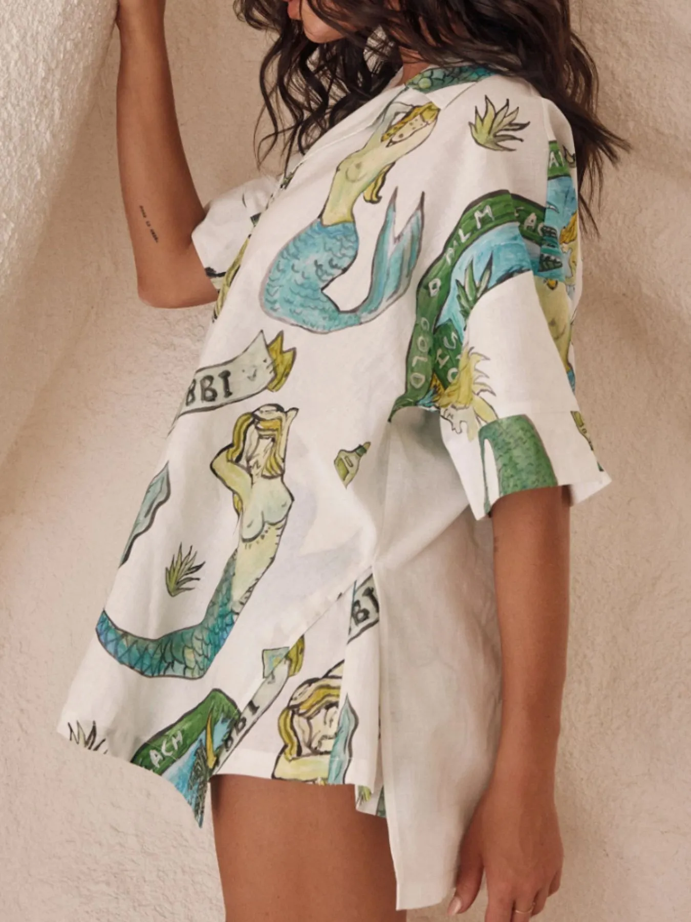 Printed Button Up Shirt and Shorts Set - Image 4